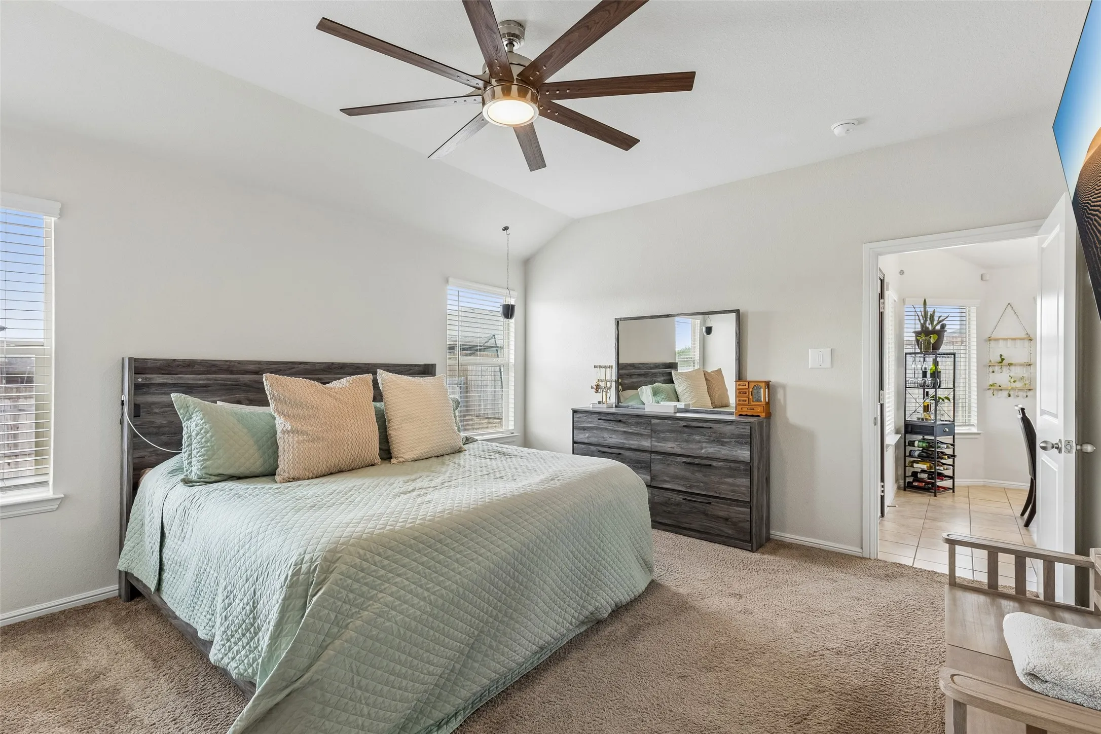Single Family Residence For Sale in Tarrant County , 9213 Hill Topper Trail, Fort Worth, Texas 76131, 4 Bedroom, 2 Bathroom, 2 Garage spaces, 1,797 Sqft, built in 2019, mls#21373748, Real Estate Agent in Fort Worth, Homes For Sale in Tarrant county, Homes For Sale in Fort Worth, Realtor in Fort Worth Texas, Real Estate Brokerage Independent Realty Texas, Luminita Cordes Realtor