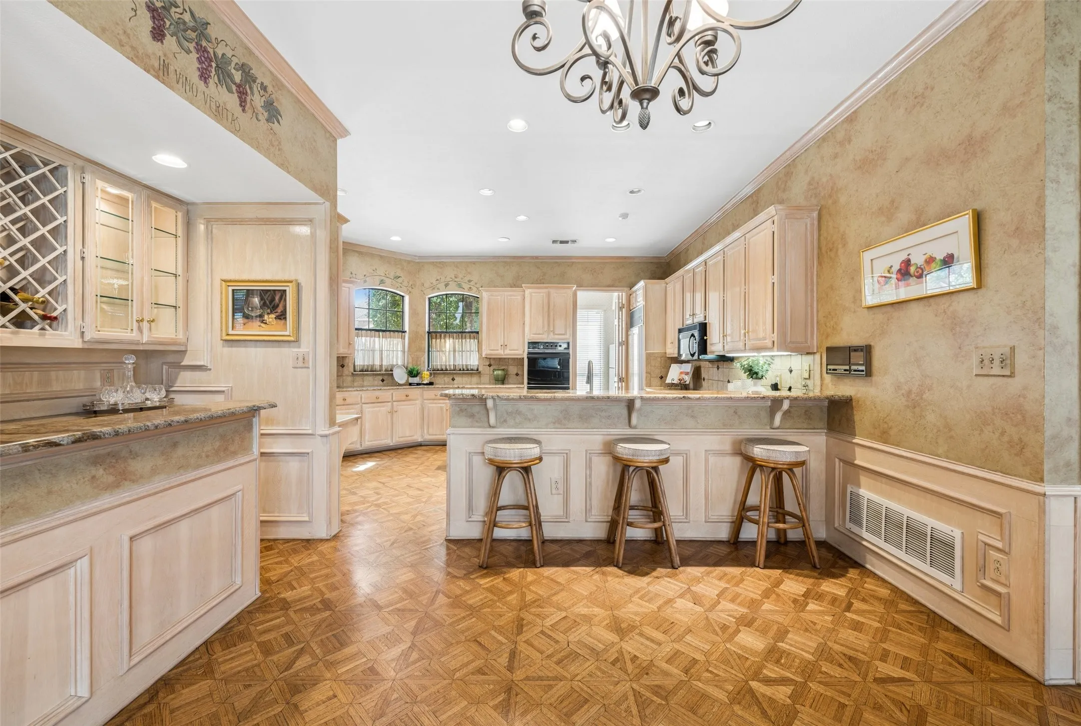 Single Family Residence For Sale in Collin County , 4428 Hollow Oak Drive, Dallas, Texas 75287, 4 Bedroom, 4 Bathroom, 2 Garage spaces, 3,605 Sqft, built in 1988, mls#21375394, Real Estate Agent in Dallas, Homes For Sale in Collin county, Homes For Sale in Dallas, Realtor in Dallas Texas, Real Estate Brokerage Independent Realty Texas, Luminita Cordes Realtor