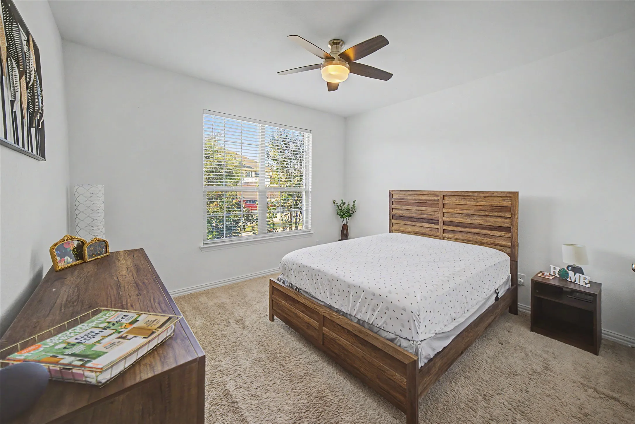 Single Family Residence For Sale in Collin County , 10011 Sovereign Drive, Frisco, Texas 75035, 4 Bedroom, 4 Bathroom, 2 Garage spaces, 3,183 Sqft, built in 2021, mls#21376498, Real Estate Agent in Frisco, Homes For Sale in Collin county, Homes For Sale in Frisco, Realtor in Frisco Texas, Real Estate Brokerage Independent Realty Texas, Luminita Cordes Realtor