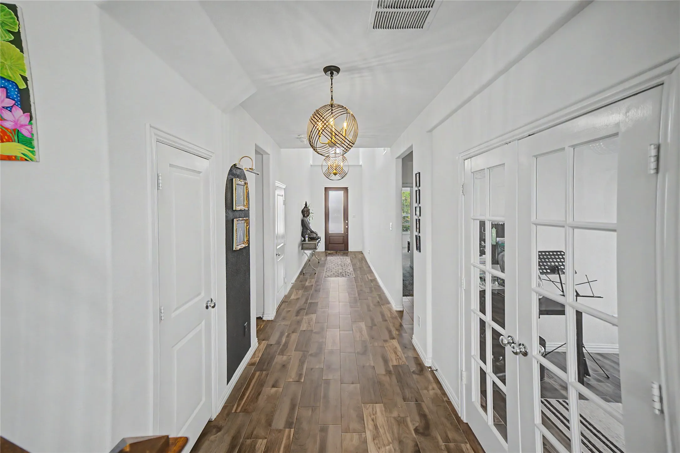 Single Family Residence For Sale in Collin County , 10011 Sovereign Drive, Frisco, Texas 75035, 4 Bedroom, 4 Bathroom, 2 Garage spaces, 3,183 Sqft, built in 2021, mls#21376498, Real Estate Agent in Frisco, Homes For Sale in Collin county, Homes For Sale in Frisco, Realtor in Frisco Texas, Real Estate Brokerage Independent Realty Texas, Luminita Cordes Realtor