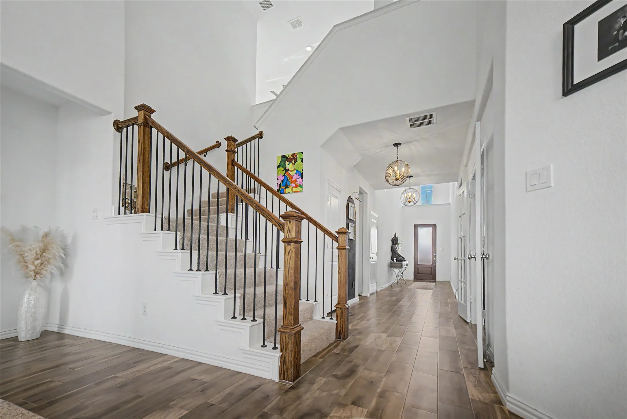 Single Family Residence For Sale in Collin County , 10011 Sovereign Drive, Frisco, Texas 75035, 4 Bedroom, 4 Bathroom, 2 Garage spaces, 3,183 Sqft, built in 2021, mls#21376498, Real Estate Agent in Frisco, Homes For Sale in Collin county, Homes For Sale in Frisco, Realtor in Frisco Texas, Real Estate Brokerage Independent Realty Texas, Luminita Cordes Realtor