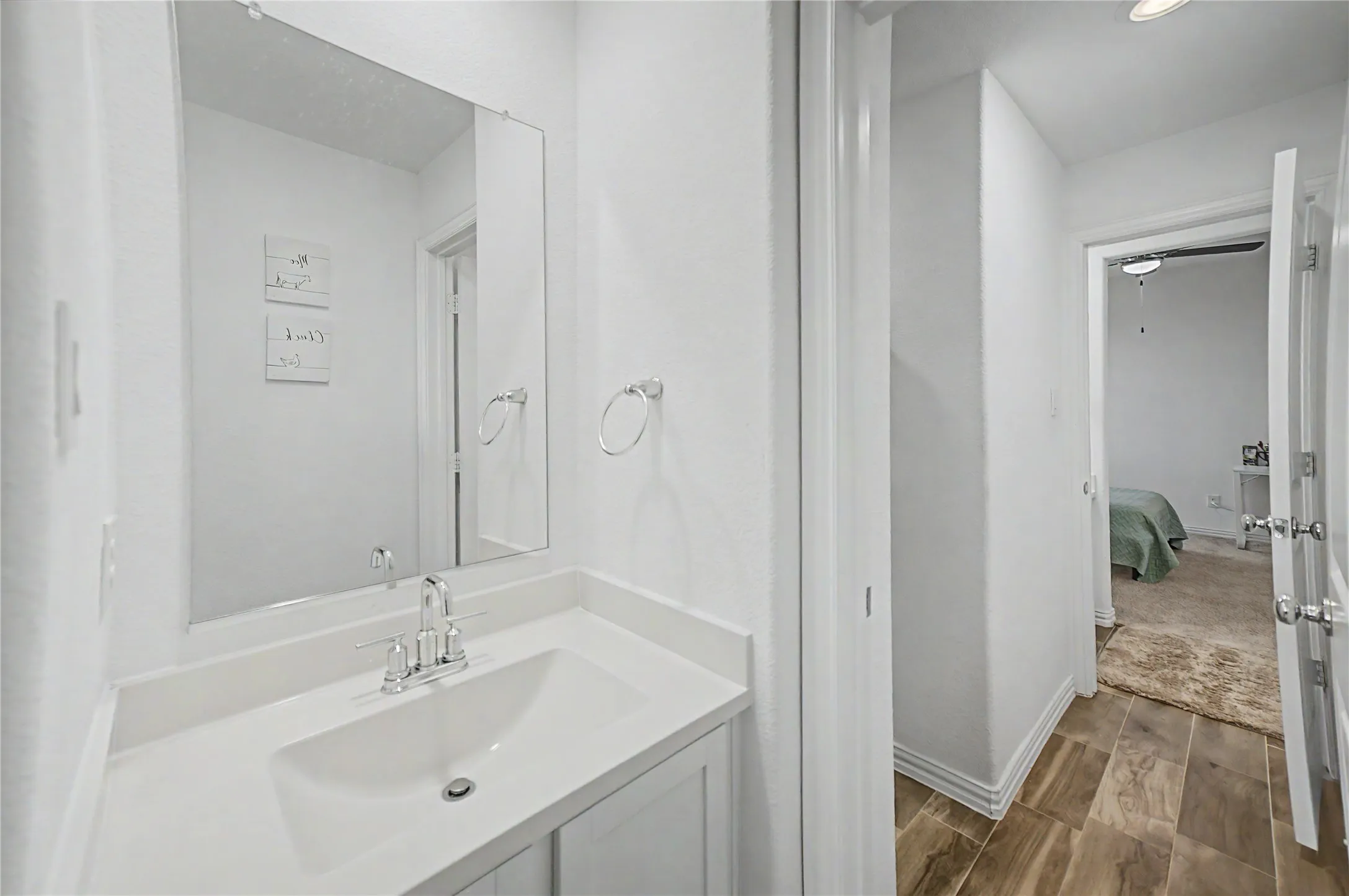 Single Family Residence For Sale in Collin County , 10011 Sovereign Drive, Frisco, Texas 75035, 4 Bedroom, 4 Bathroom, 2 Garage spaces, 3,183 Sqft, built in 2021, mls#21376498, Real Estate Agent in Frisco, Homes For Sale in Collin county, Homes For Sale in Frisco, Realtor in Frisco Texas, Real Estate Brokerage Independent Realty Texas, Luminita Cordes Realtor