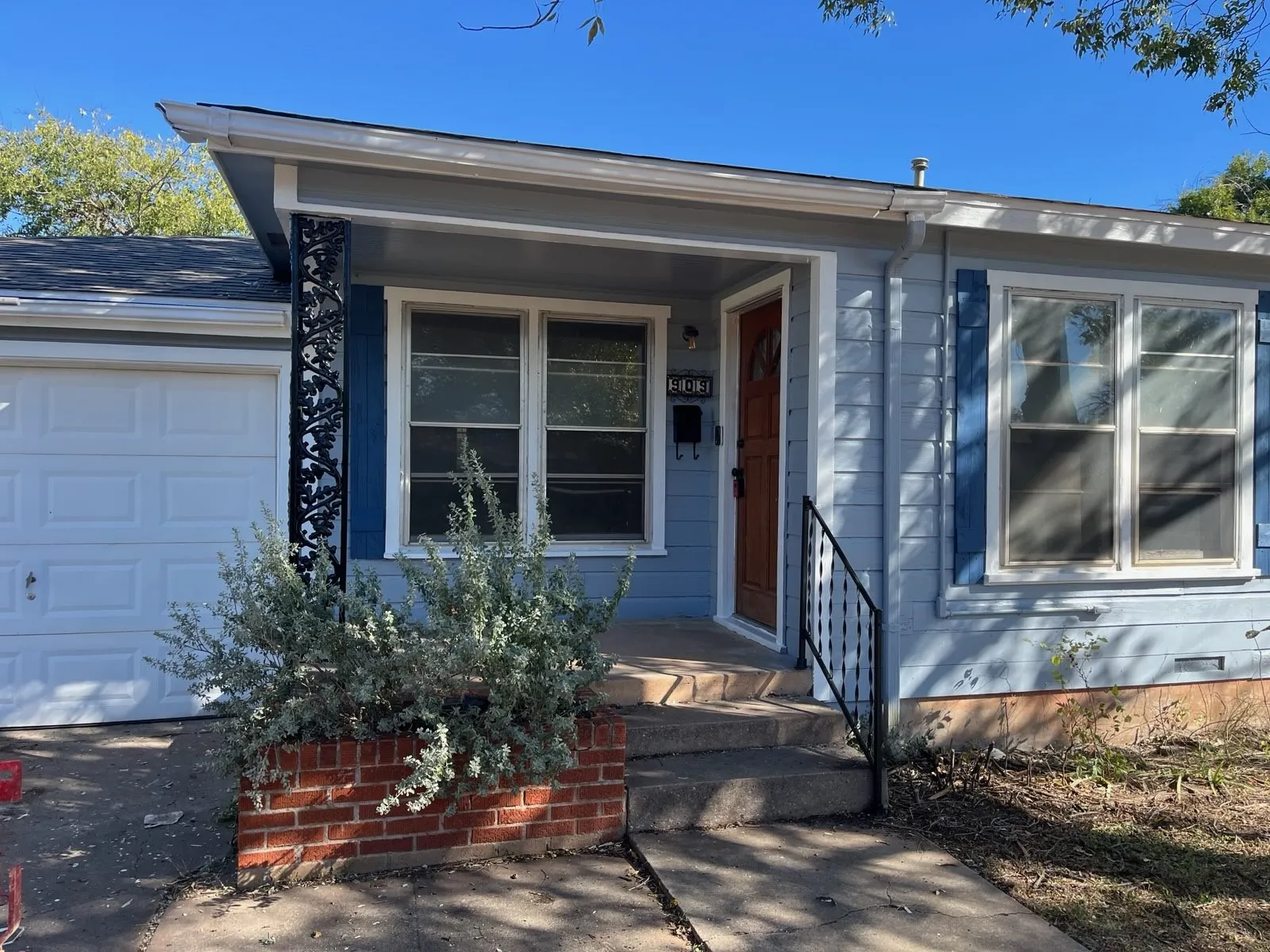 Single Family Residence For Rent in Taylor County , 909 S Jefferson Drive, Abilene, Texas 79605, 3 Bedroom, 1 Bathroom, 1 Garage spaces, 1,228 Sqft, built in 1953, mls#21376499, Real Estate Agent in Abilene, Homes For Rent in Taylor county, Homes For Rent in Abilene, Realtor in Abilene Texas, Real Estate Brokerage Independent Realty Texas, Luminita Cordes Realtor