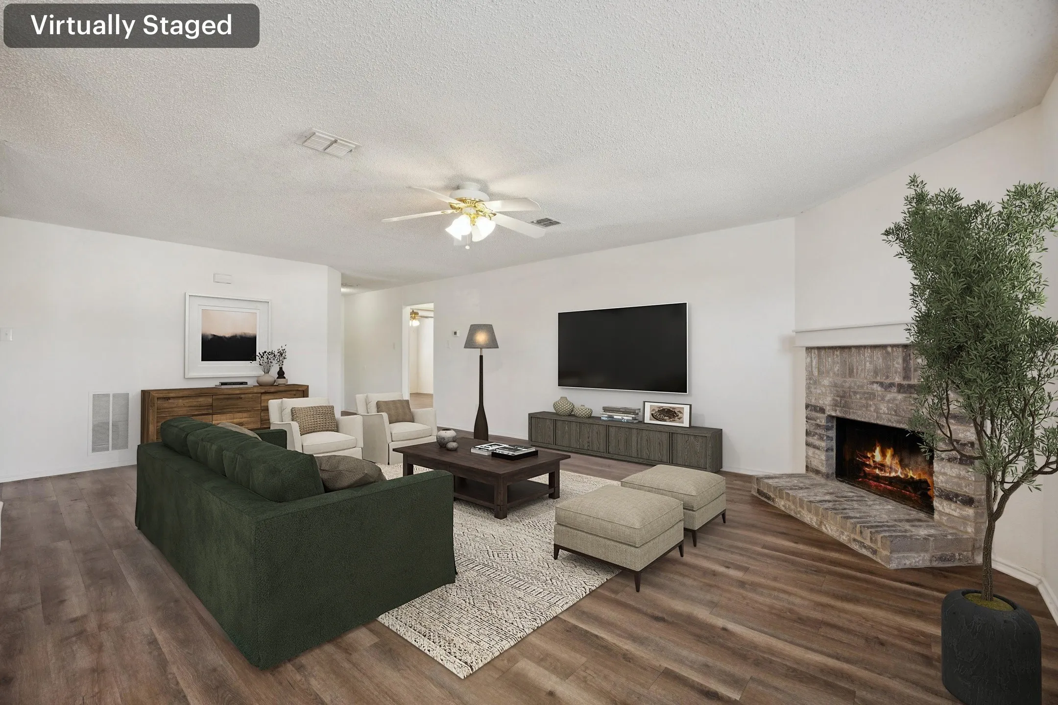 Single Family Residence For Sale in Rockwall County , 1438 Stewart Drive, Rockwall, Texas 75032, 3 Bedroom, 2 Bathroom, 2 Garage spaces, 1,608 Sqft, built in 2000, mls#21376492, Real Estate Agent in Rockwall, Homes For Sale in Rockwall county, Homes For Sale in Rockwall, Realtor in Rockwall Texas, Real Estate Brokerage Independent Realty Texas, Luminita Cordes Realtor