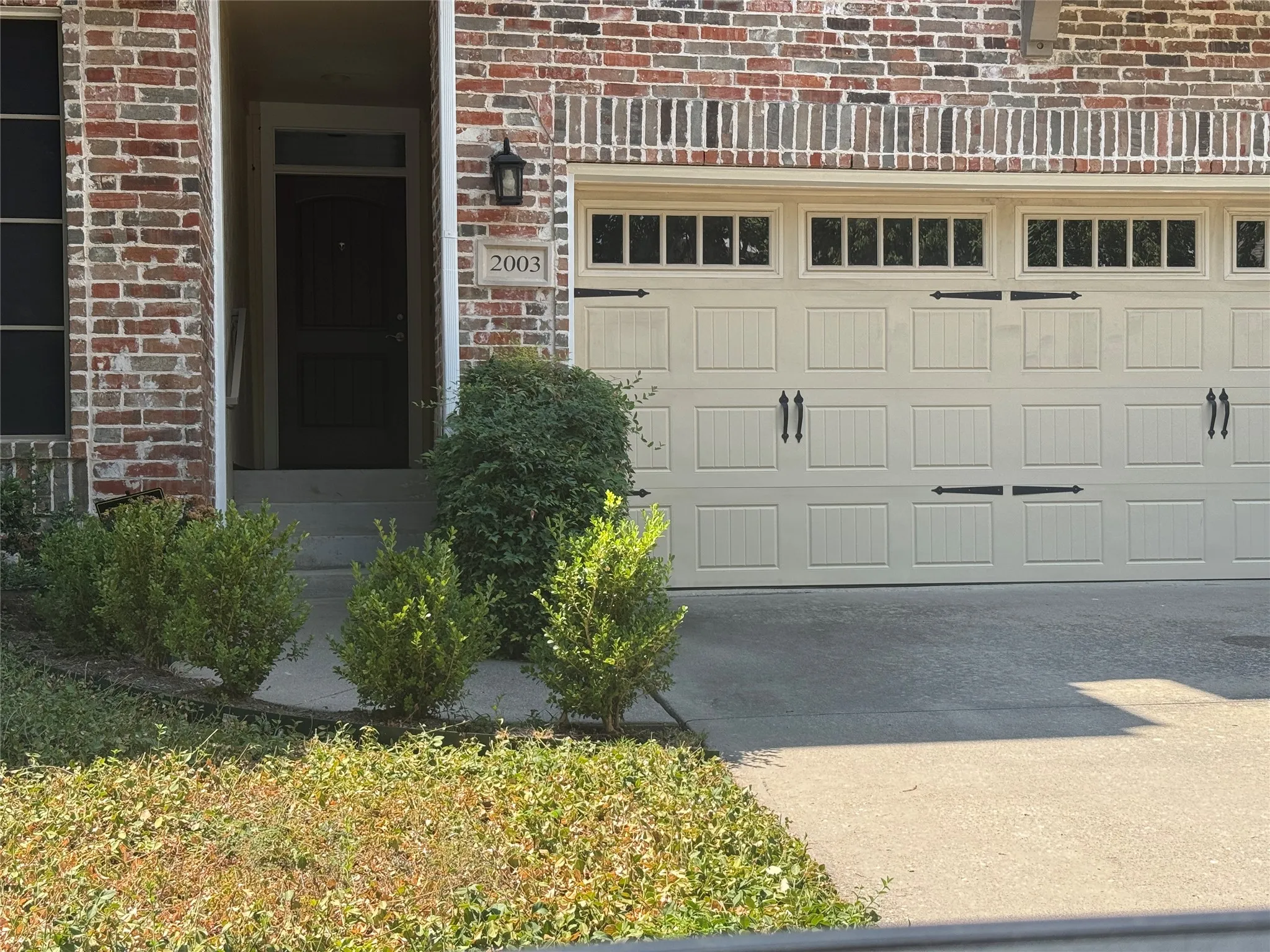 Townhouse For Rent in Dallas County , 2003 Garden View Lane, Richardson, Texas 75080, 3 Bedroom, 3 Bathroom, 2 Garage spaces, 1,754 Sqft, built in 2006, mls#21376521, Real Estate Agent in Richardson, Homes For Rent in Dallas county, Homes For Rent in Richardson, Realtor in Richardson Texas, Real Estate Brokerage Independent Realty Texas, Luminita Cordes Realtor