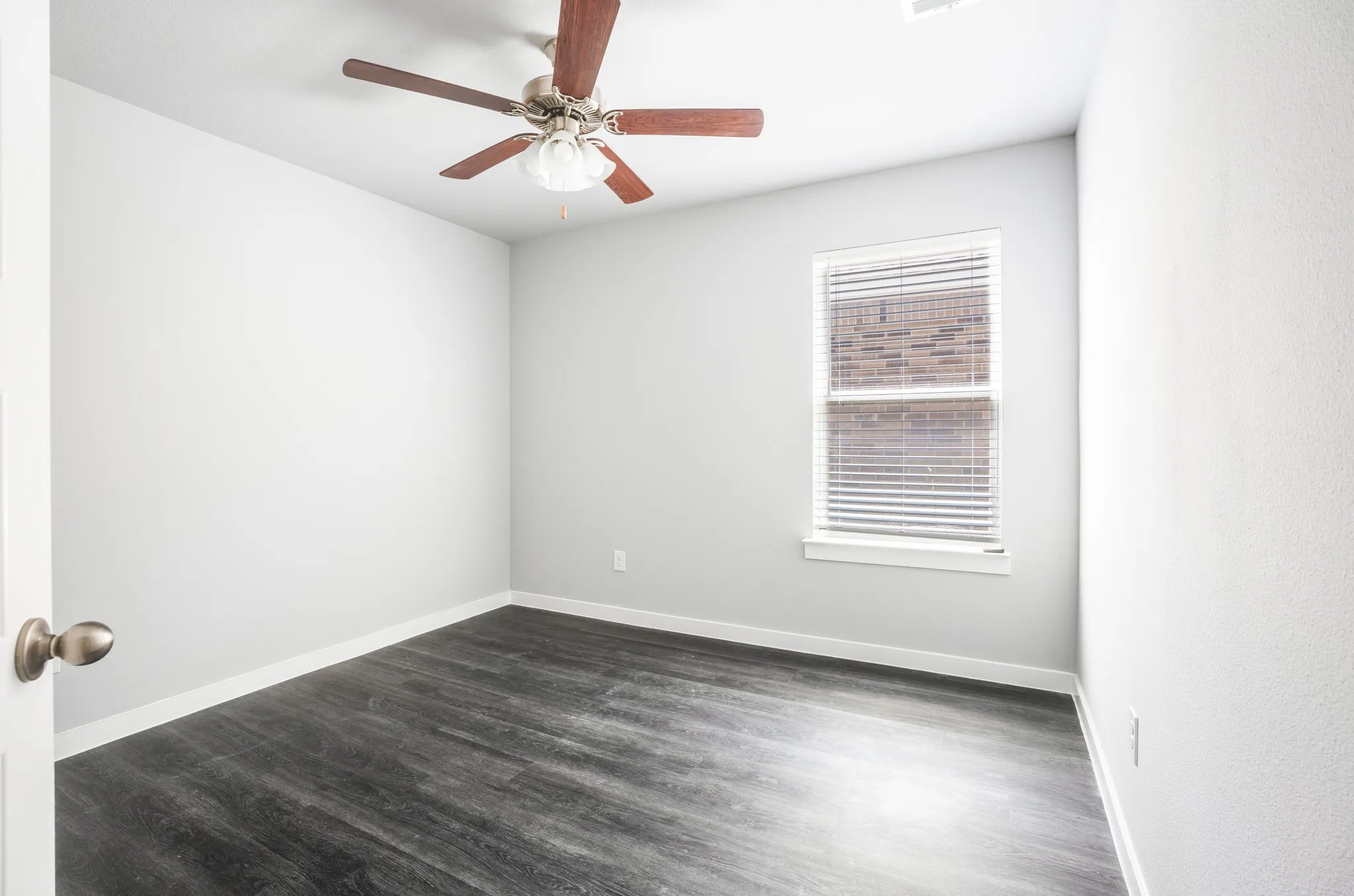Single Family Residence For Sale in Tarrant County , 8425 High Garden Street, Fort Worth, Texas 76123, 5 Bedroom, 3 Bathroom, 2 Garage spaces, 2,126 Sqft, built in 2021, mls#21352373, Real Estate Agent in Fort Worth, Homes For Sale in Tarrant county, Homes For Sale in Fort Worth, Realtor in Fort Worth Texas, Real Estate Brokerage Independent Realty Texas, Luminita Cordes Realtor