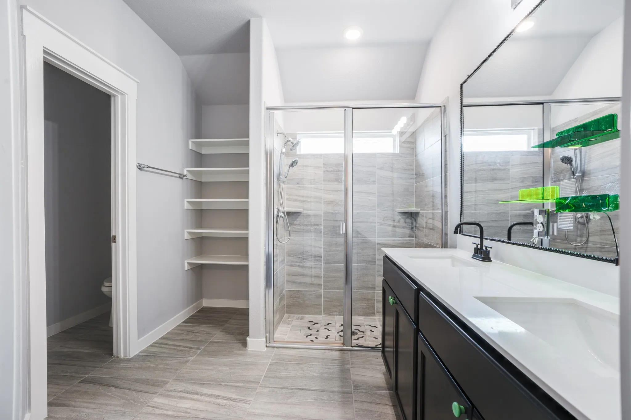 Single Family Residence For Sale in Tarrant County , 8425 High Garden Street, Fort Worth, Texas 76123, 5 Bedroom, 3 Bathroom, 2 Garage spaces, 2,126 Sqft, built in 2021, mls#21352373, Real Estate Agent in Fort Worth, Homes For Sale in Tarrant county, Homes For Sale in Fort Worth, Realtor in Fort Worth Texas, Real Estate Brokerage Independent Realty Texas, Luminita Cordes Realtor