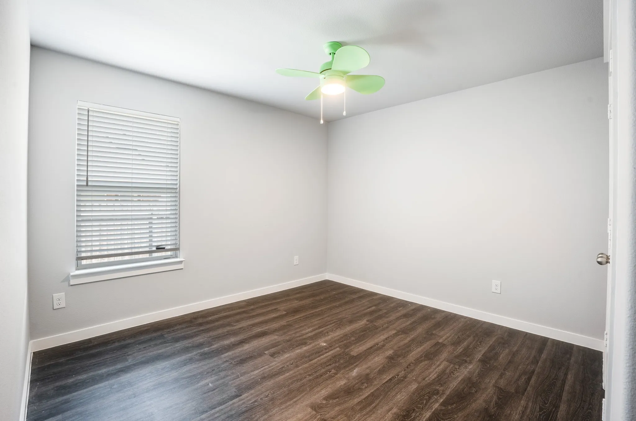 Single Family Residence For Sale in Tarrant County , 8425 High Garden Street, Fort Worth, Texas 76123, 5 Bedroom, 3 Bathroom, 2 Garage spaces, 2,126 Sqft, built in 2021, mls#21352373, Real Estate Agent in Fort Worth, Homes For Sale in Tarrant county, Homes For Sale in Fort Worth, Realtor in Fort Worth Texas, Real Estate Brokerage Independent Realty Texas, Luminita Cordes Realtor