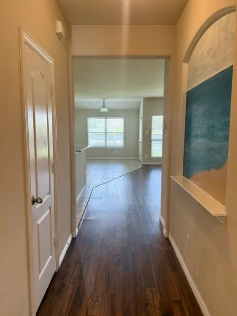 Single Family Residence For Sale in Denton County , 917 Bird Creek Drive, Little Elm, Texas 75068, 3 Bedroom, 2 Bathroom, 2 Garage spaces, 1,713 Sqft, built in 2017, mls#21376530, Real Estate Agent in Little Elm, Homes For Sale in Denton county, Homes For Sale in Little Elm, Realtor in Little Elm Texas, Real Estate Brokerage Independent Realty Texas, Luminita Cordes Realtor