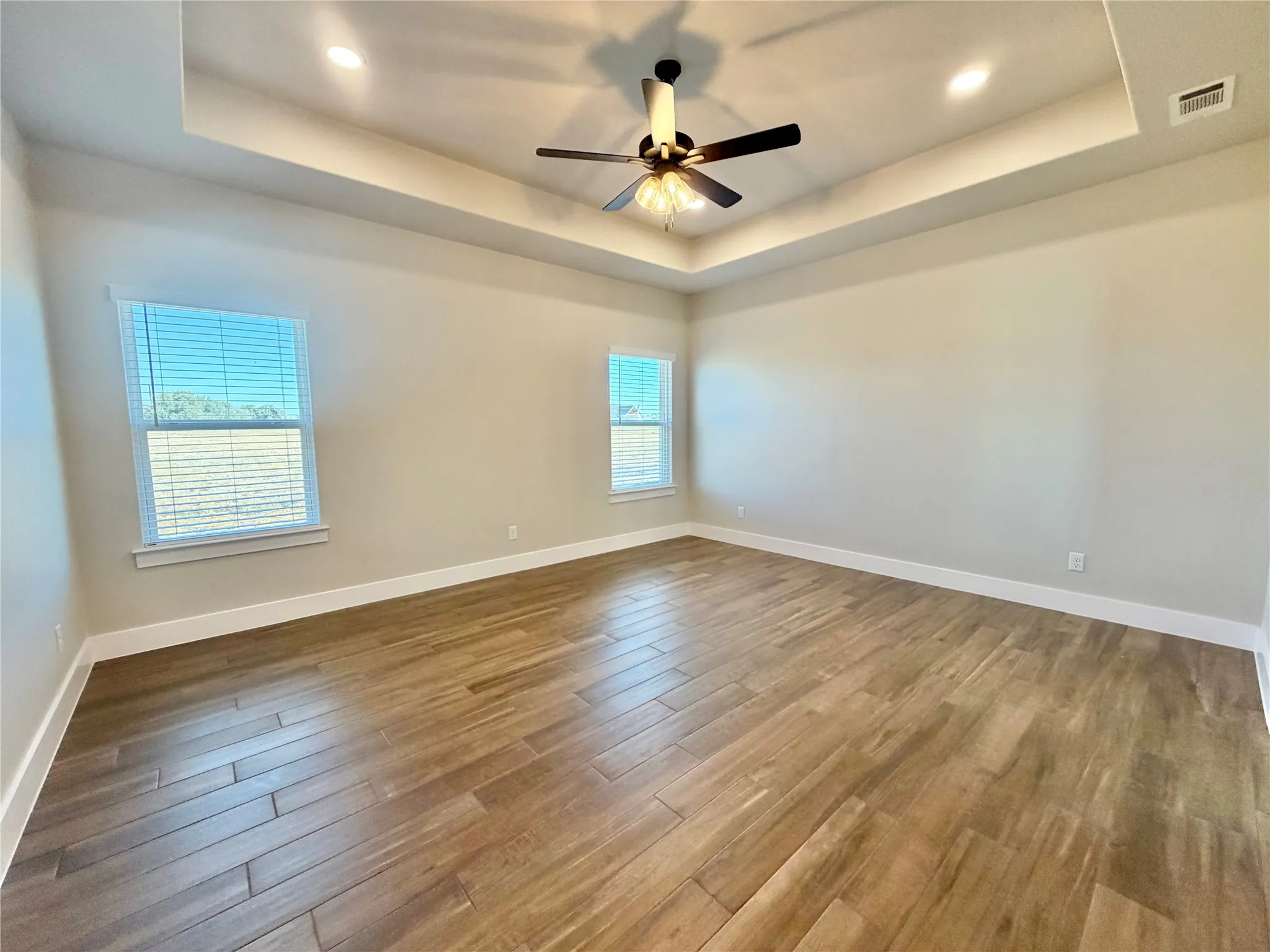 Single Family Residence For Sale in Parker County , 1013 Sabrina Court, Weatherford, Texas 76085, 4 Bedroom, 3 Bathroom, 2 Garage spaces, 2,160 Sqft, built in 2026, mls#21376409, Real Estate Agent in Weatherford, Homes For Sale in Parker county, Homes For Sale in Weatherford, Realtor in Weatherford Texas, Real Estate Brokerage Independent Realty Texas, Luminita Cordes Realtor
