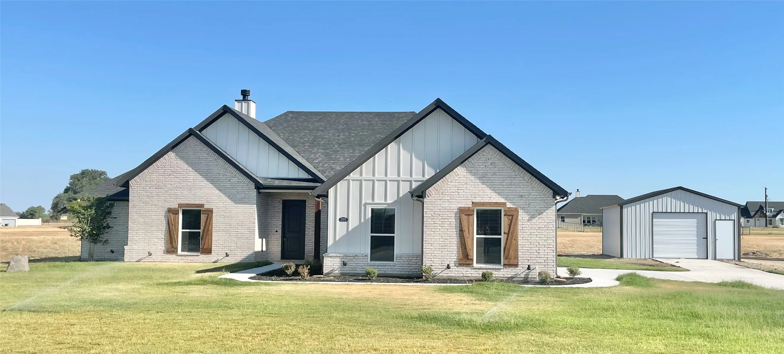 Single Family Residence For Sale in Parker County , 1013 Sabrina Court, Weatherford, Texas 76085, 4 Bedroom, 3 Bathroom, 2 Garage spaces, 2,160 Sqft, built in 2026, mls#21376409, Real Estate Agent in Weatherford, Homes For Sale in Parker county, Homes For Sale in Weatherford, Realtor in Weatherford Texas, Real Estate Brokerage Independent Realty Texas, Luminita Cordes Realtor