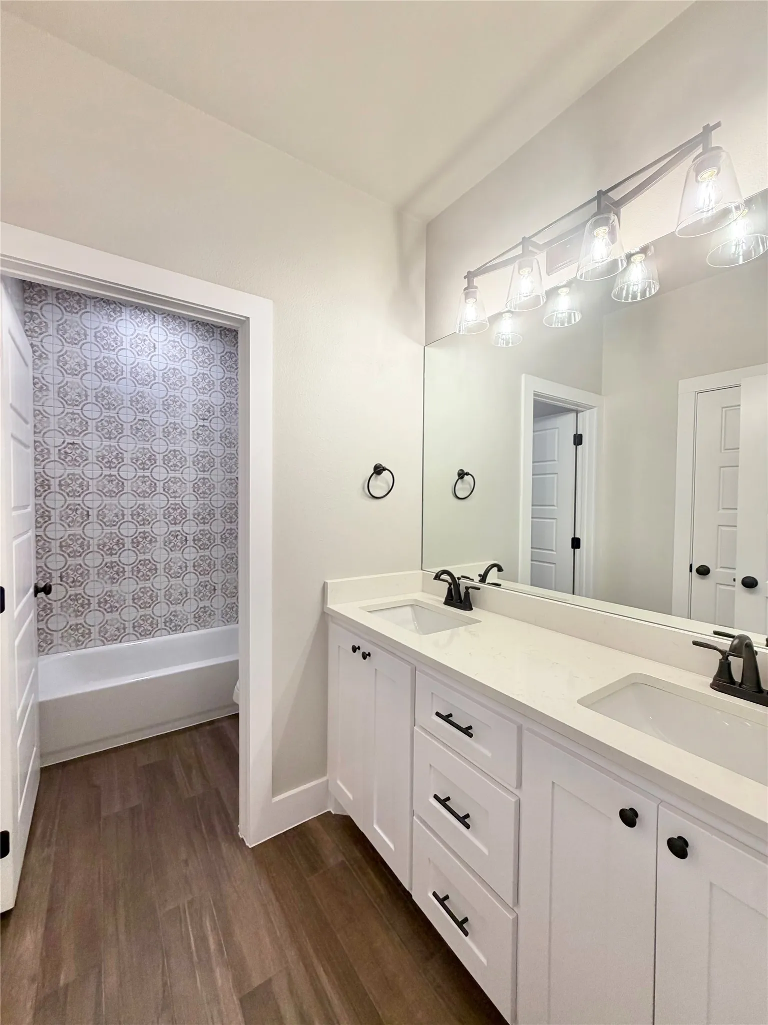 Single Family Residence For Sale in Parker County , 1013 Sabrina Court, Weatherford, Texas 76085, 4 Bedroom, 3 Bathroom, 2 Garage spaces, 2,160 Sqft, built in 2026, mls#21376409, Real Estate Agent in Weatherford, Homes For Sale in Parker county, Homes For Sale in Weatherford, Realtor in Weatherford Texas, Real Estate Brokerage Independent Realty Texas, Luminita Cordes Realtor