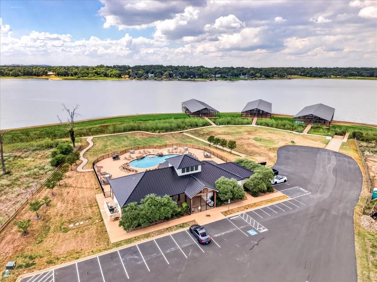 Unimproved Land For Sale in Henderson County , 6970 Lakeshore Way, Caney City, Texas 75124, 0, 0, Garage spaces, 0 Sqft, built in 0, mls#21374142, Real Estate Agent in Caney City, Homes For Sale in Henderson county, Homes For Sale in Caney City, Realtor in Caney City Texas, Real Estate Brokerage Independent Realty Texas, Luminita Cordes Realtor