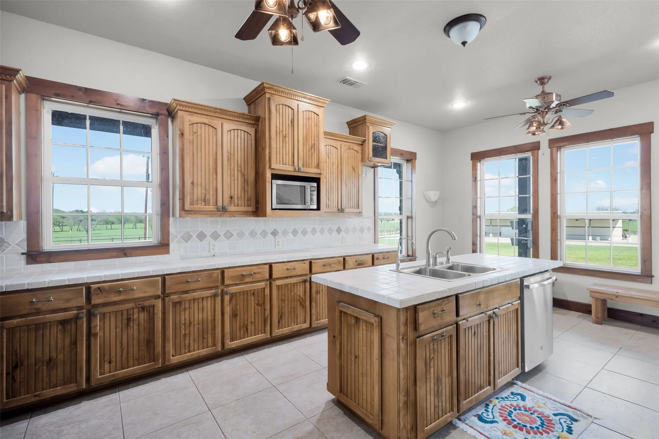 Farm For Sale in Denton County , 12491 Madison Lane, Justin, Texas 76247, 5 Bedroom, 6 Bathroom, 3 Garage spaces, 13,071 Sqft, built in 2008, mls#21376449, Real Estate Agent in Justin, Homes For Sale in Denton county, Homes For Sale in Justin, Realtor in Justin Texas, Real Estate Brokerage Independent Realty Texas, Luminita Cordes Realtor