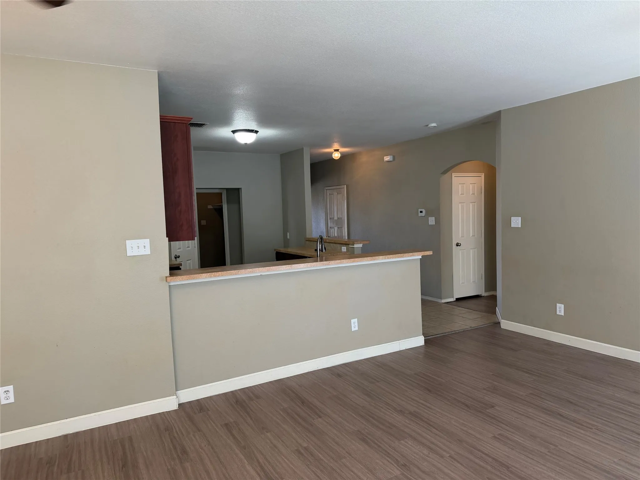 Single Family Residence For Sale in Dallas County , 3014 Melrose Drive, Seagoville, Texas 75159, 4 Bedroom, 2 Bathroom, 2 Garage spaces, 2,021 Sqft, built in 2008, mls#21375483, Real Estate Agent in Seagoville, Homes For Sale in Dallas county, Homes For Sale in Seagoville, Realtor in Seagoville Texas, Real Estate Brokerage Independent Realty Texas, Luminita Cordes Realtor