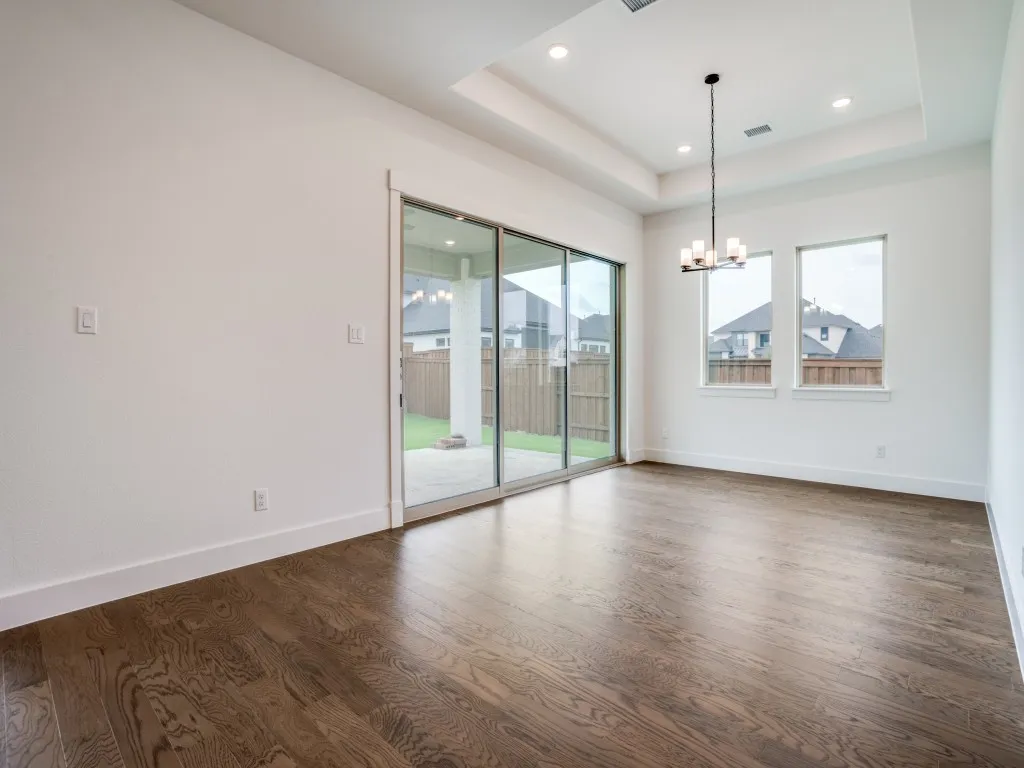 Whether it's grand dinner parties or cozy family gatherings, this dining room is perfect for any occasion!