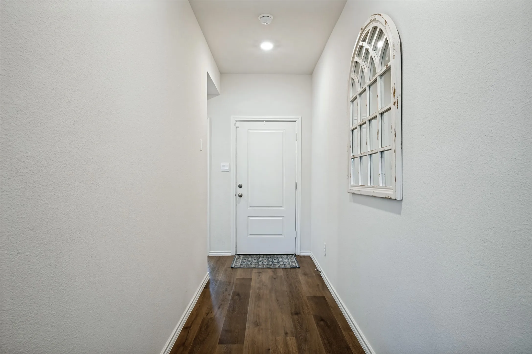 Entry leading to front door!