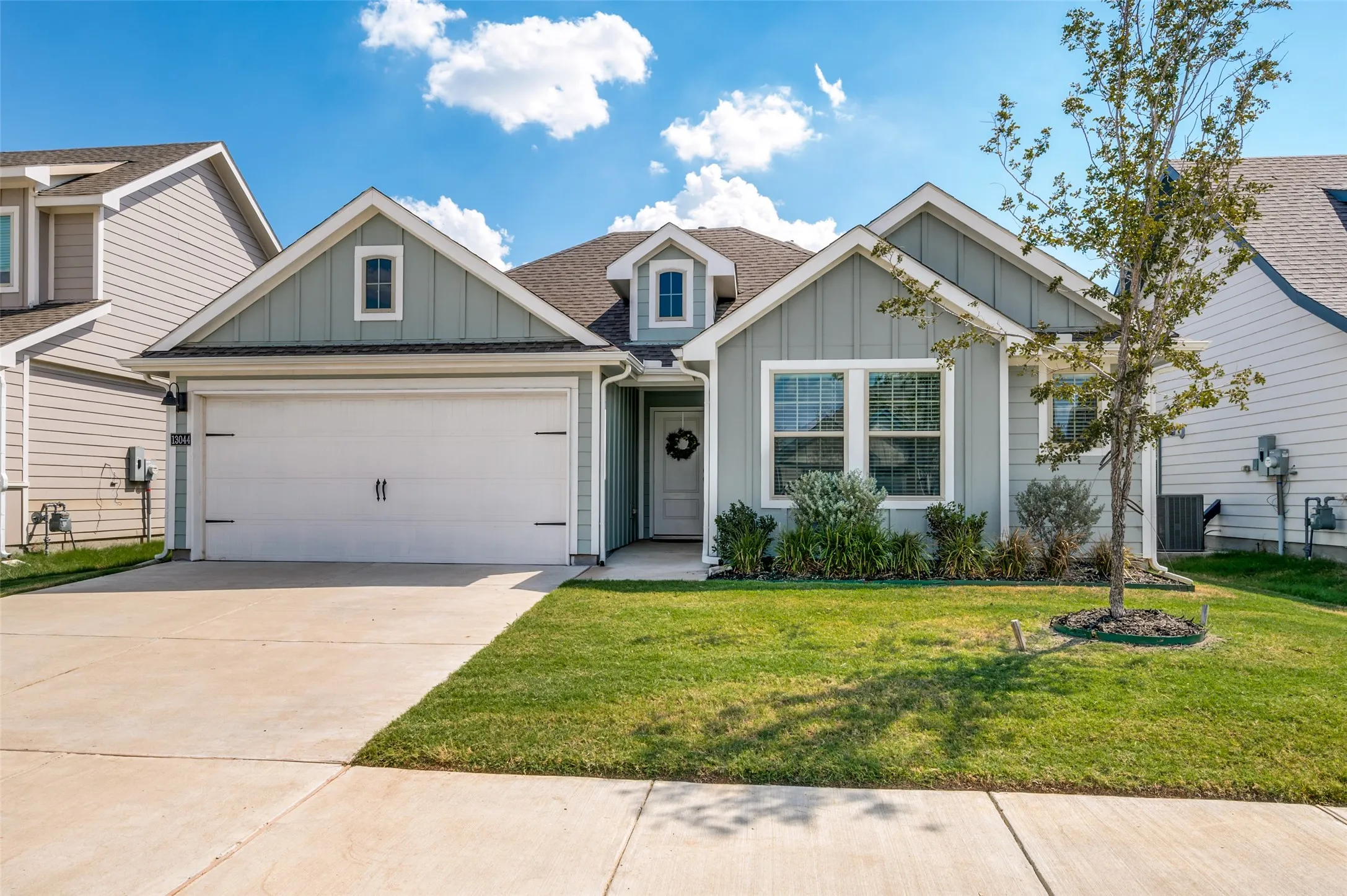 This DR Horton home is just 2 years old!