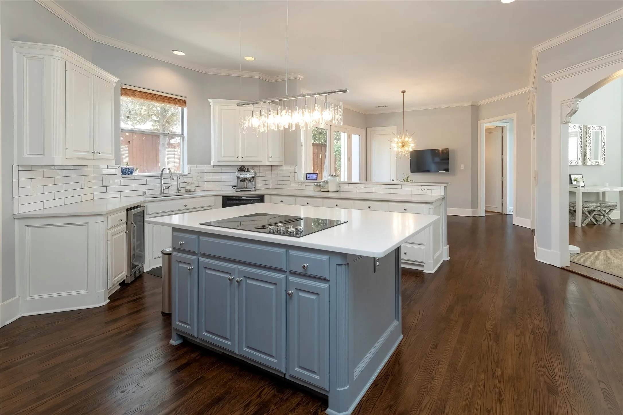Single Family Residence For Rent in Collin County , 5701 Templin Way, Plano, Texas 75093, 5 Bedroom, 6 Bathroom, 3 Garage spaces, 5,035 Sqft, built in 1995, mls#21376472, Real Estate Agent in Plano, Homes For Rent in Collin county, Homes For Rent in Plano, Realtor in Plano Texas, Real Estate Brokerage Independent Realty Texas, Luminita Cordes Realtor