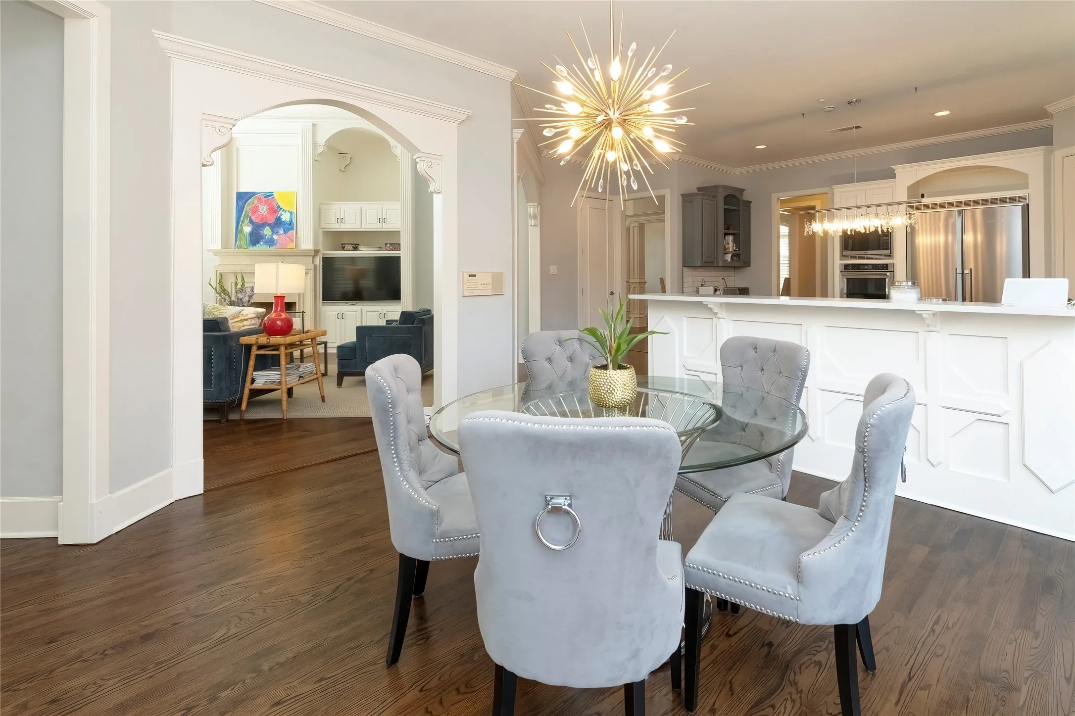 Breakfast Room