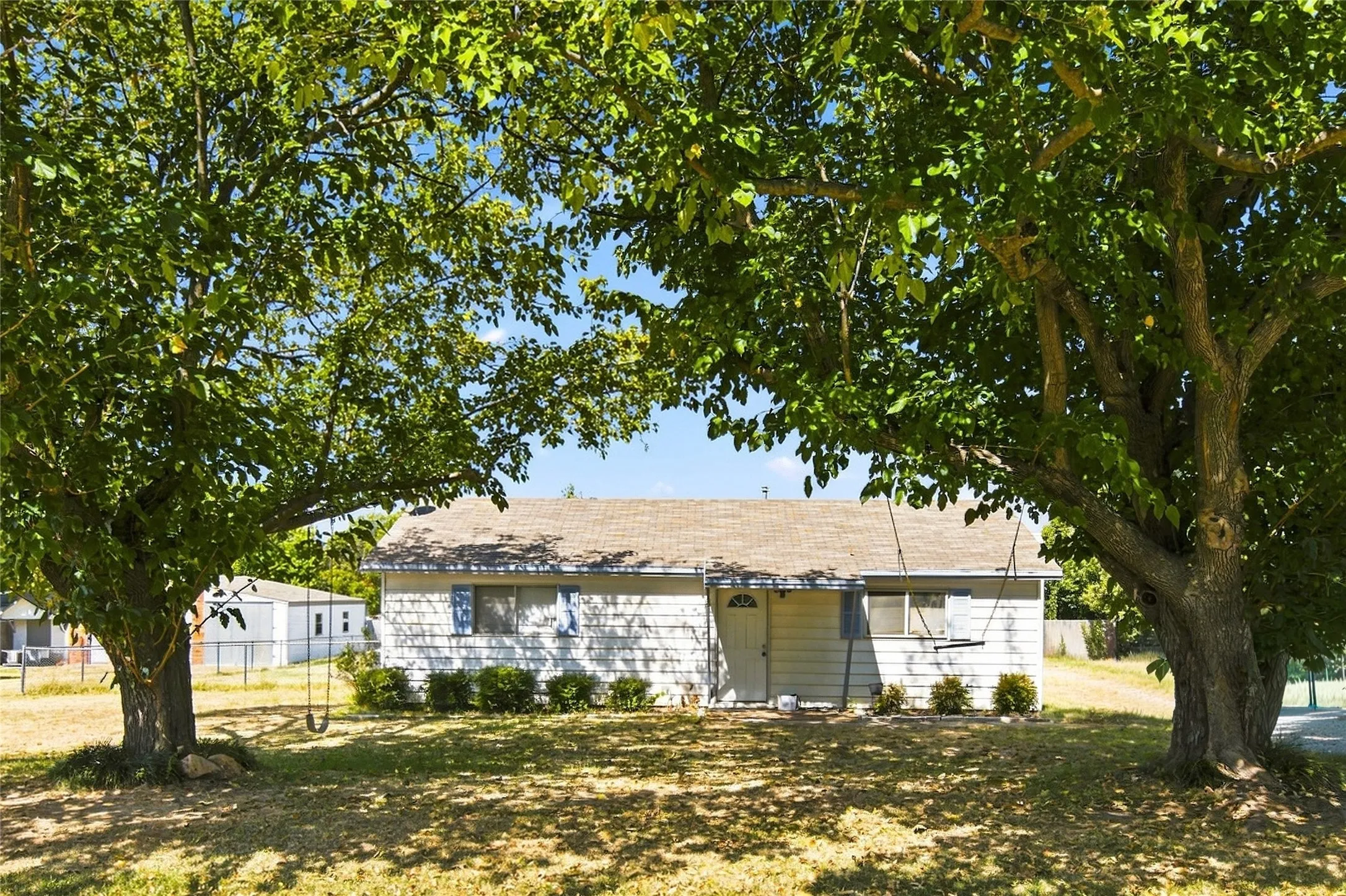 Improved Land For Sale in Tarrant County , 6800 Curtis Road, Colleyville, Texas 76034, 0, 0, Garage spaces, 0 Sqft, built in 1960, mls#21375644, Real Estate Agent in Colleyville, Homes For Sale in Tarrant county, Homes For Sale in Colleyville, Realtor in Colleyville Texas, Real Estate Brokerage Independent Realty Texas, Luminita Cordes Realtor