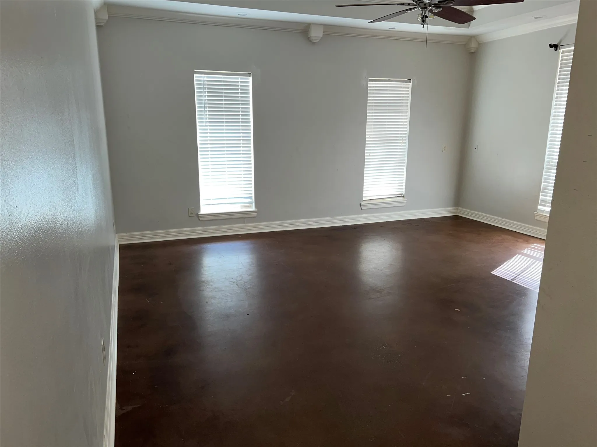 Single Family Residence For Sale in Smith County , 23211 Fm 1995, Lindale, Texas 75771, 3 Bedroom, 3 Bathroom, 2 Garage spaces, 2,618 Sqft, built in 2008, mls#21370570, Real Estate Agent in Lindale, Homes For Sale in Smith county, Homes For Sale in Lindale, Realtor in Lindale Texas, Real Estate Brokerage Independent Realty Texas, Luminita Cordes Realtor