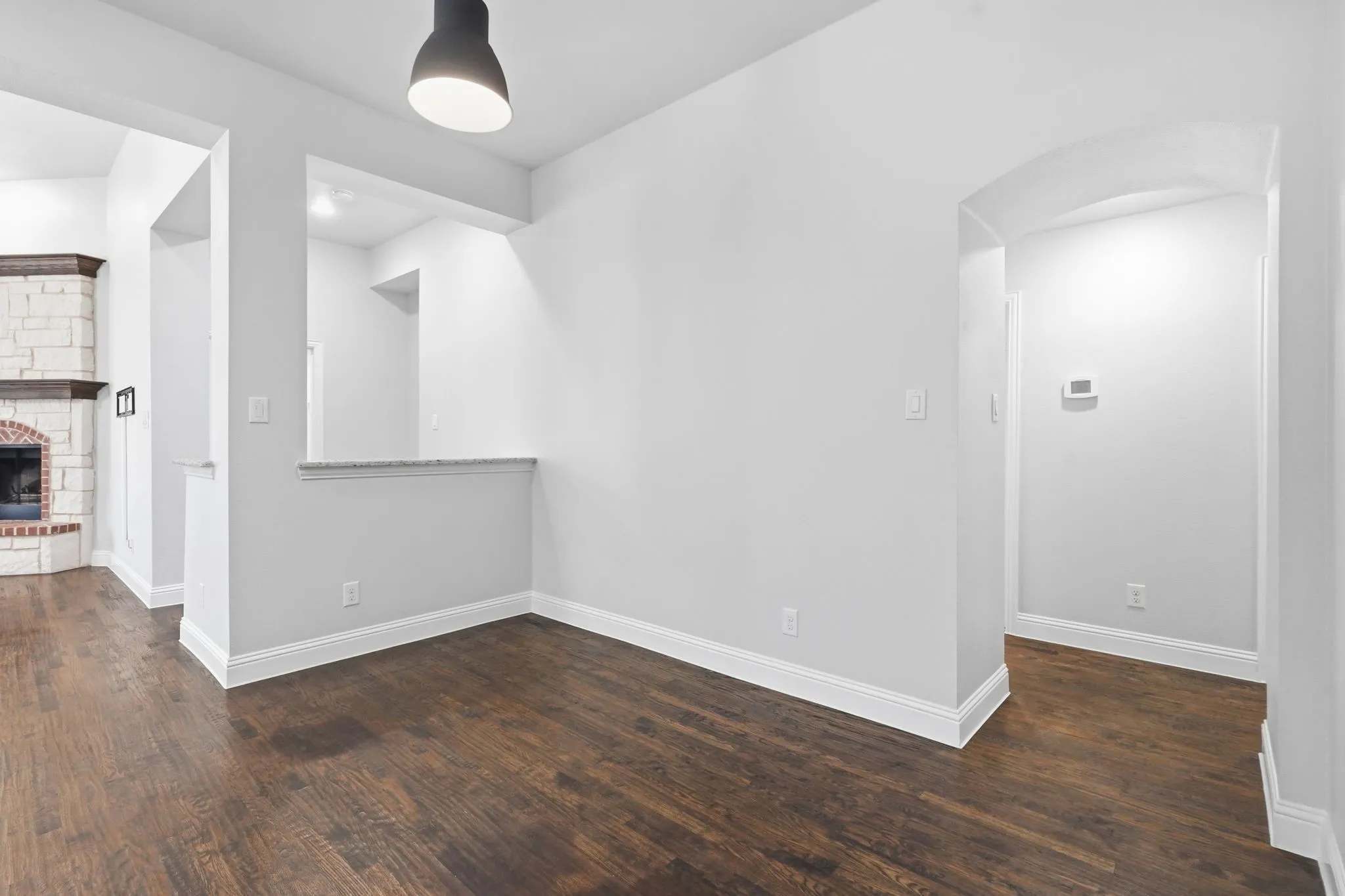 Single Family Residence For Sale in Denton County , 1529 8th Street, Argyle, Texas 76226, 3 Bedroom, 3 Bathroom, 2 Garage spaces, 2,296 Sqft, built in 2015, mls#21374317, Real Estate Agent in Argyle, Homes For Sale in Denton county, Homes For Sale in Argyle, Realtor in Argyle Texas, Real Estate Brokerage Independent Realty Texas, Luminita Cordes Realtor