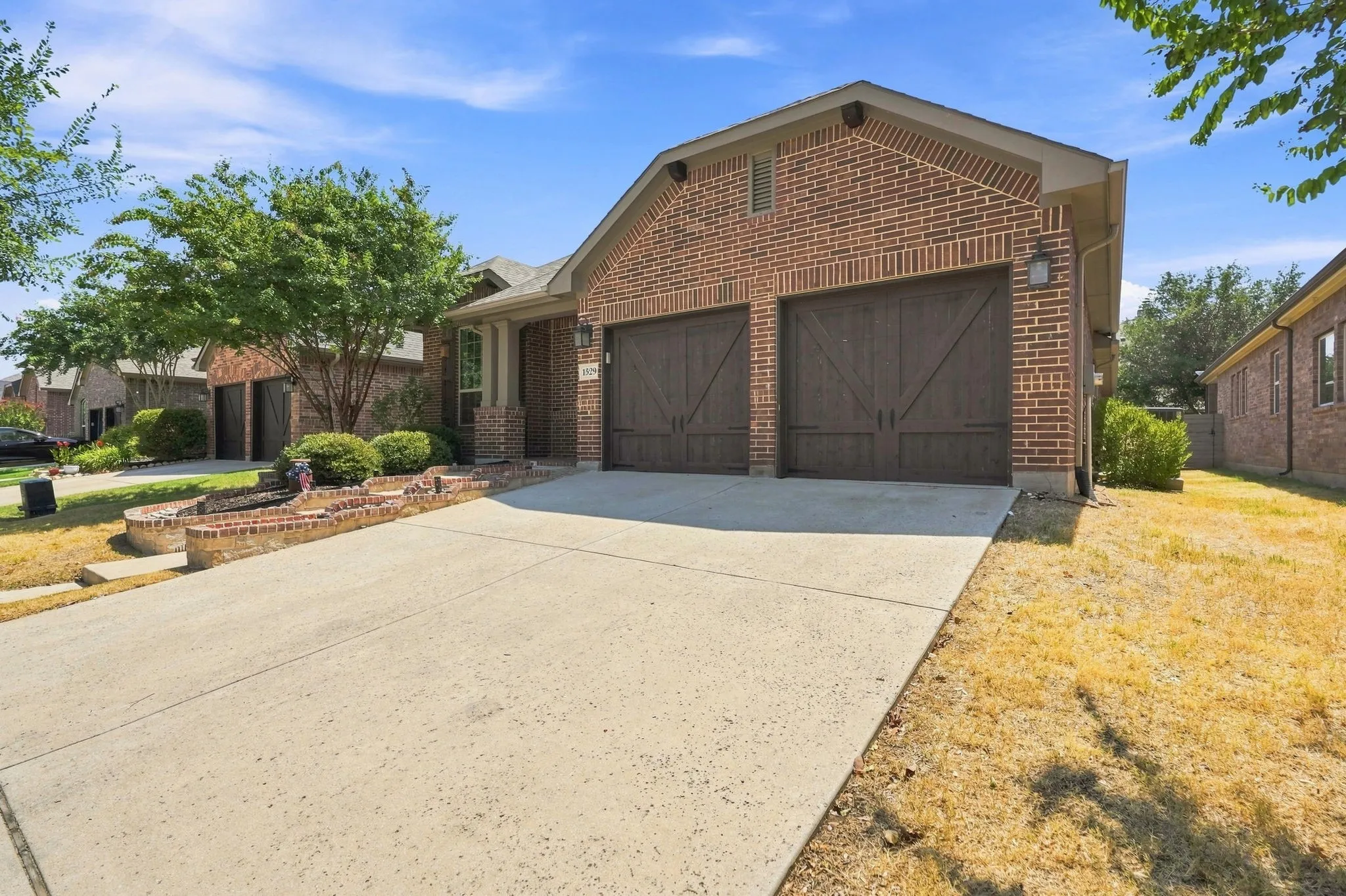 Single Family Residence For Sale in Denton County , 1529 8th Street, Argyle, Texas 76226, 3 Bedroom, 3 Bathroom, 2 Garage spaces, 2,296 Sqft, built in 2015, mls#21374317, Real Estate Agent in Argyle, Homes For Sale in Denton county, Homes For Sale in Argyle, Realtor in Argyle Texas, Real Estate Brokerage Independent Realty Texas, Luminita Cordes Realtor