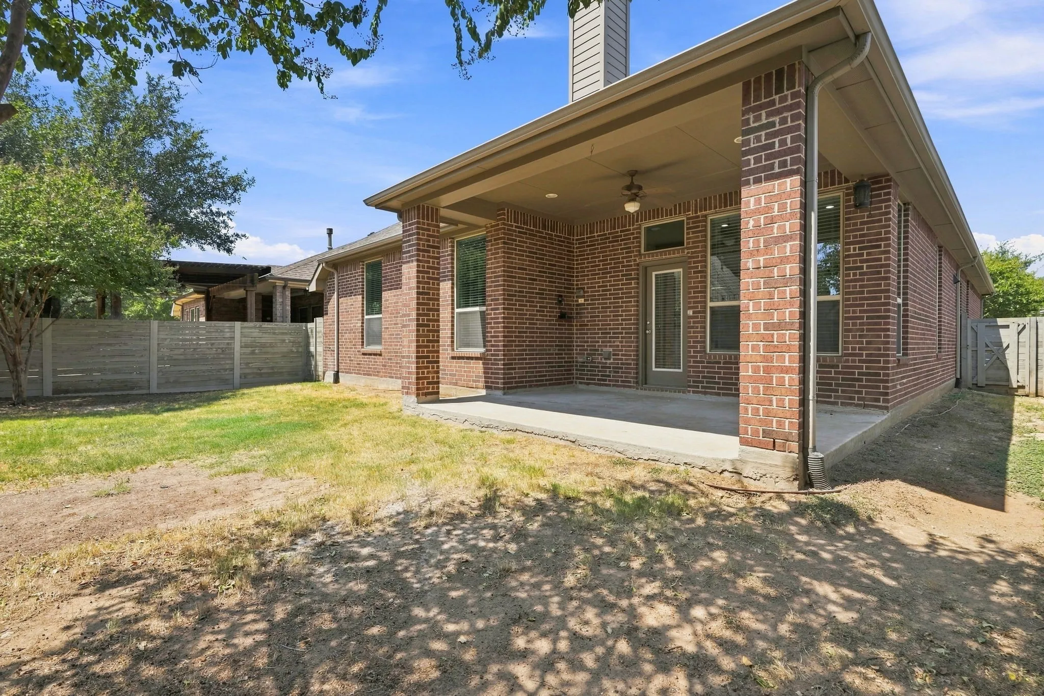 Single Family Residence For Sale in Denton County , 1529 8th Street, Argyle, Texas 76226, 3 Bedroom, 3 Bathroom, 2 Garage spaces, 2,296 Sqft, built in 2015, mls#21374317, Real Estate Agent in Argyle, Homes For Sale in Denton county, Homes For Sale in Argyle, Realtor in Argyle Texas, Real Estate Brokerage Independent Realty Texas, Luminita Cordes Realtor