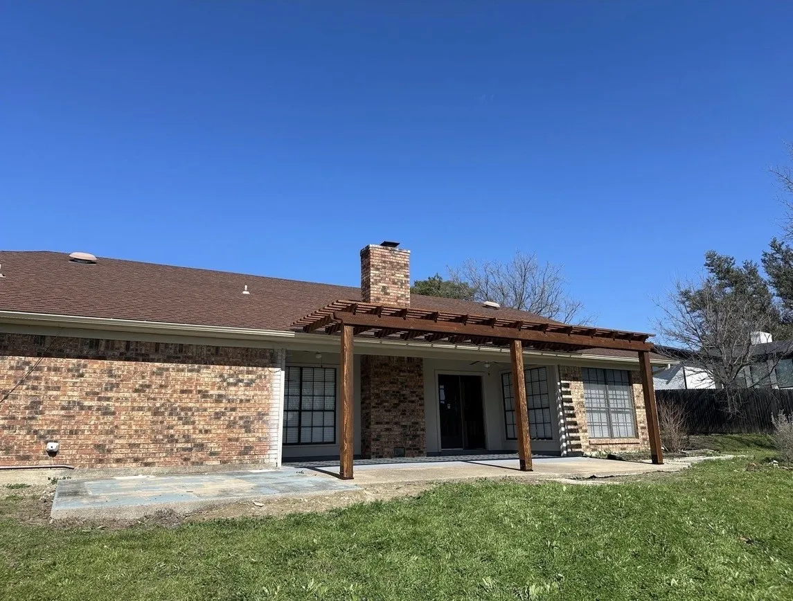 Single Family Residence For Rent in Tarrant County , 8721 Hidden Hill Drive, Fort Worth, Texas 76179, 3 Bedroom, 2 Bathroom, 2 Garage spaces, 1,869 Sqft, built in 1976, mls#21376427, Real Estate Agent in Fort Worth, Homes For Rent in Tarrant county, Homes For Rent in Fort Worth, Realtor in Fort Worth Texas, Real Estate Brokerage Independent Realty Texas, Luminita Cordes Realtor