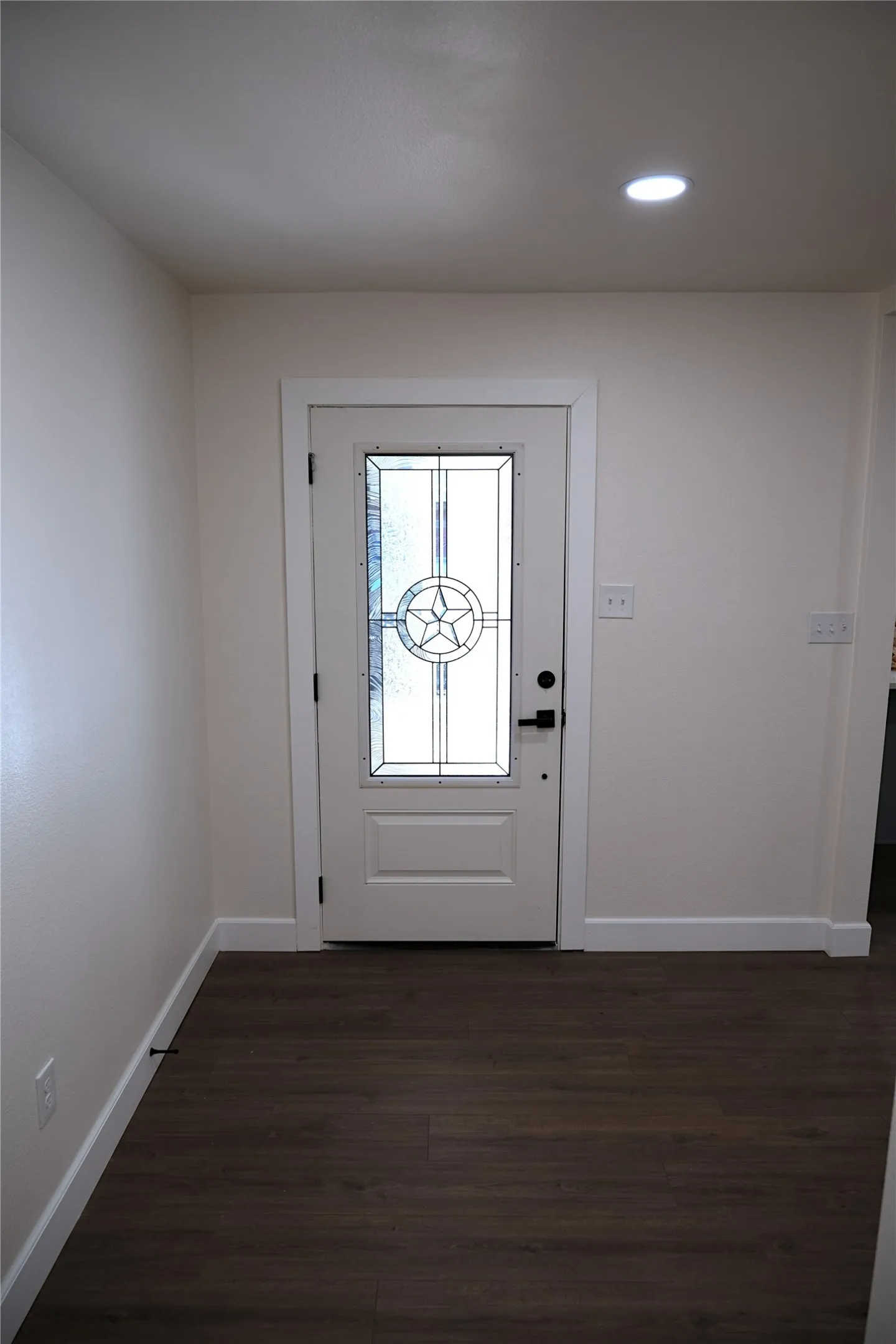 Single Family Residence For Sale in Grayson County , 17 Circle Drive, Denison, Texas 75021, 3 Bedroom, 2 Bathroom, 2 Garage spaces, 1,680 Sqft, built in 1962, mls#21375500, Real Estate Agent in Denison, Homes For Sale in Grayson county, Homes For Sale in Denison, Realtor in Denison Texas, Real Estate Brokerage Independent Realty Texas, Luminita Cordes Realtor