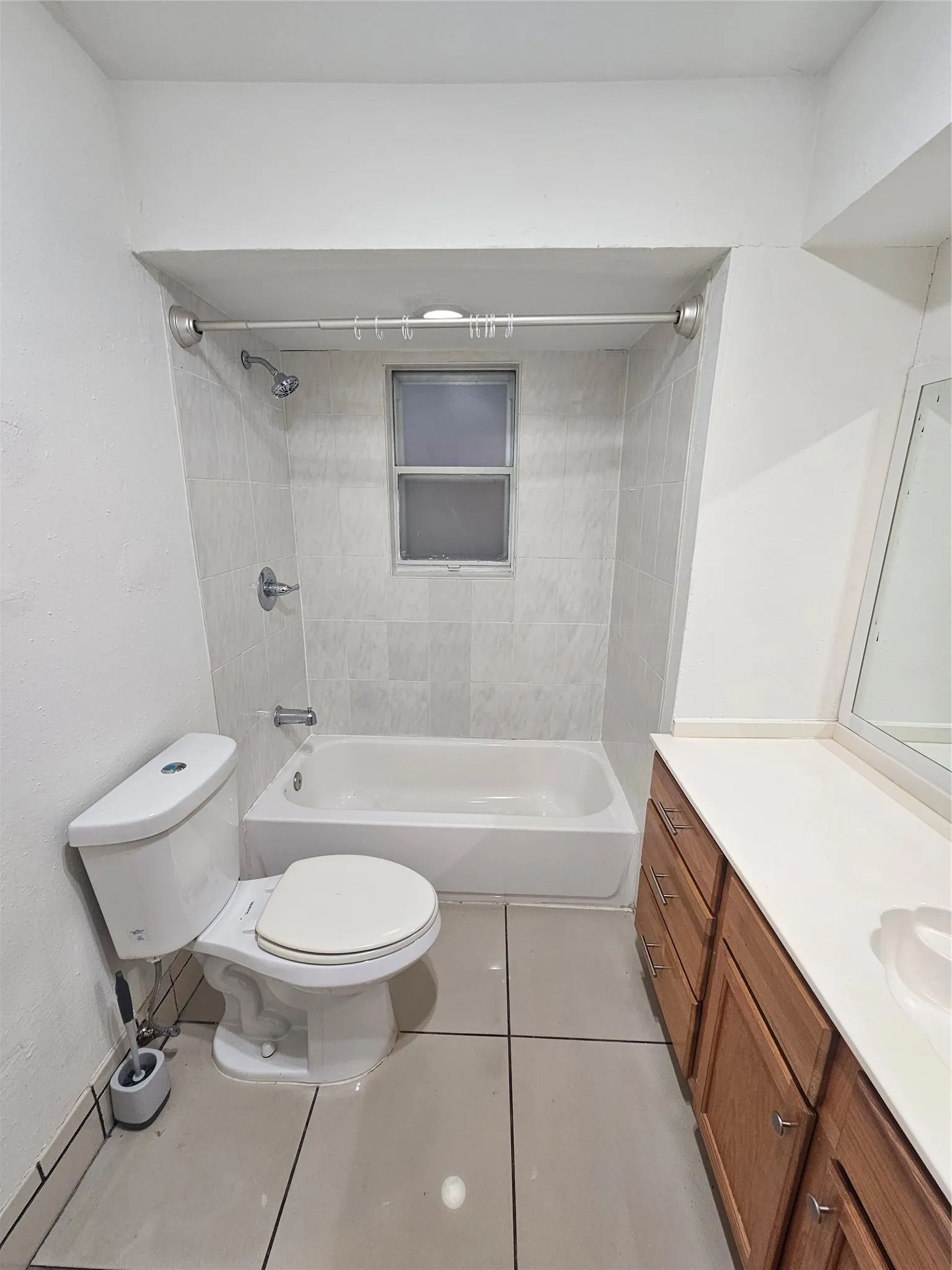 Single Family Residence For Rent in Dallas County , 7016 Briarmeadow Drive, Dallas, Texas 75230, 3 Bedroom, 2 Bathroom, 2 Garage spaces, 1,731 Sqft, built in 1965, mls#21376611, Real Estate Agent in Dallas, Homes For Rent in Dallas county, Homes For Rent in Dallas, Realtor in Dallas Texas, Real Estate Brokerage Independent Realty Texas, Luminita Cordes Realtor