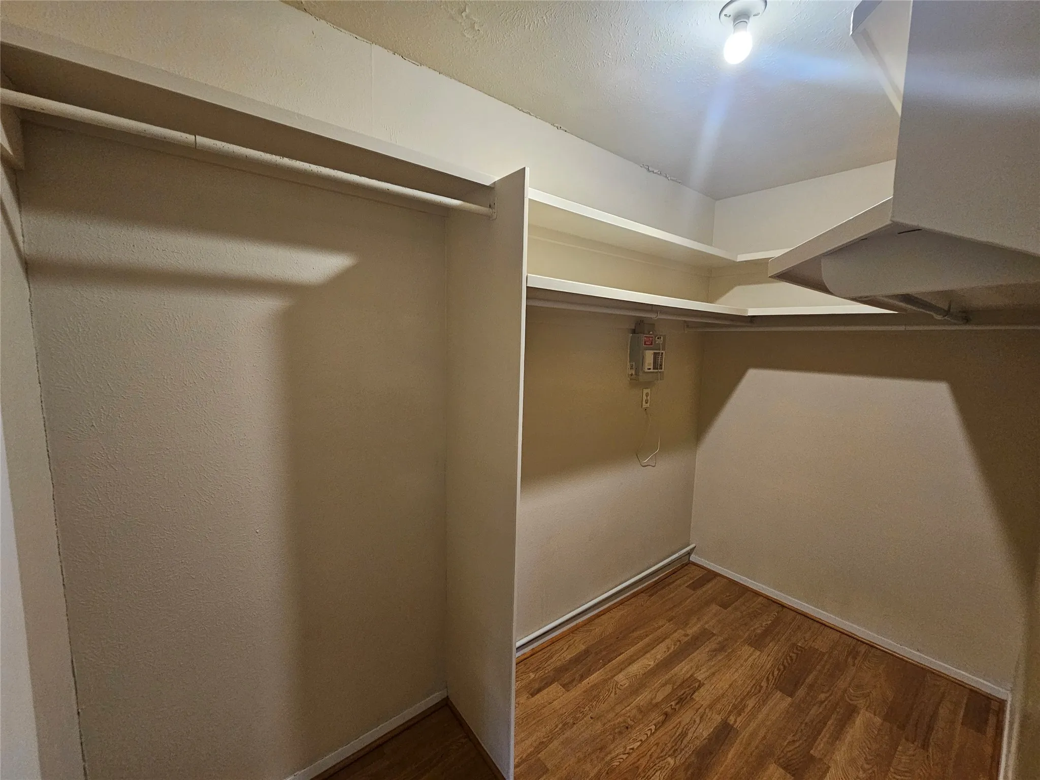Single Family Residence For Rent in Dallas County , 7016 Briarmeadow Drive, Dallas, Texas 75230, 3 Bedroom, 2 Bathroom, 2 Garage spaces, 1,731 Sqft, built in 1965, mls#21376611, Real Estate Agent in Dallas, Homes For Rent in Dallas county, Homes For Rent in Dallas, Realtor in Dallas Texas, Real Estate Brokerage Independent Realty Texas, Luminita Cordes Realtor
