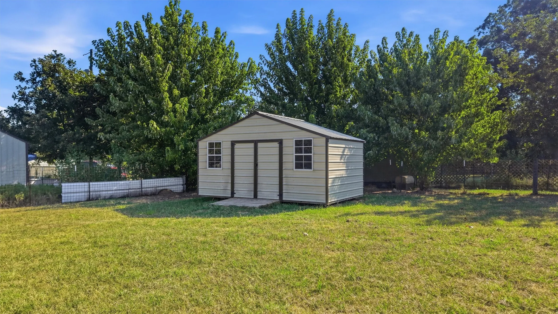 Improved Land For Sale in Grayson County , 121 Fm 1753, Denison, Texas 75021, 0, 0, Garage spaces, 0 Sqft, built in 2011, mls#21376377, Real Estate Agent in Denison, Homes For Sale in Grayson county, Homes For Sale in Denison, Realtor in Denison Texas, Real Estate Brokerage Independent Realty Texas, Luminita Cordes Realtor