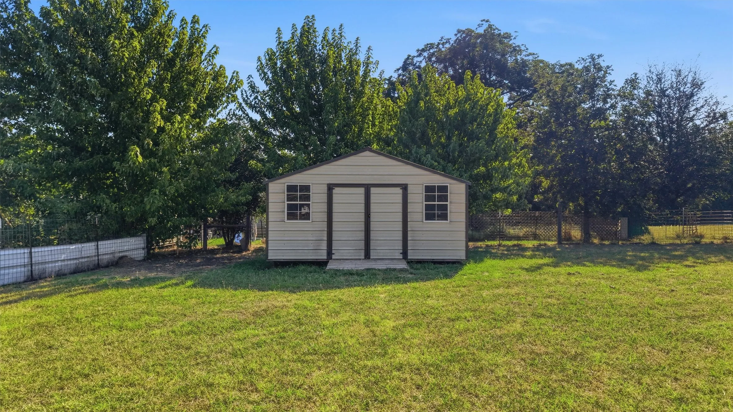 Improved Land For Sale in Grayson County , 121 Fm 1753, Denison, Texas 75021, 0, 0, Garage spaces, 0 Sqft, built in 2011, mls#21376377, Real Estate Agent in Denison, Homes For Sale in Grayson county, Homes For Sale in Denison, Realtor in Denison Texas, Real Estate Brokerage Independent Realty Texas, Luminita Cordes Realtor