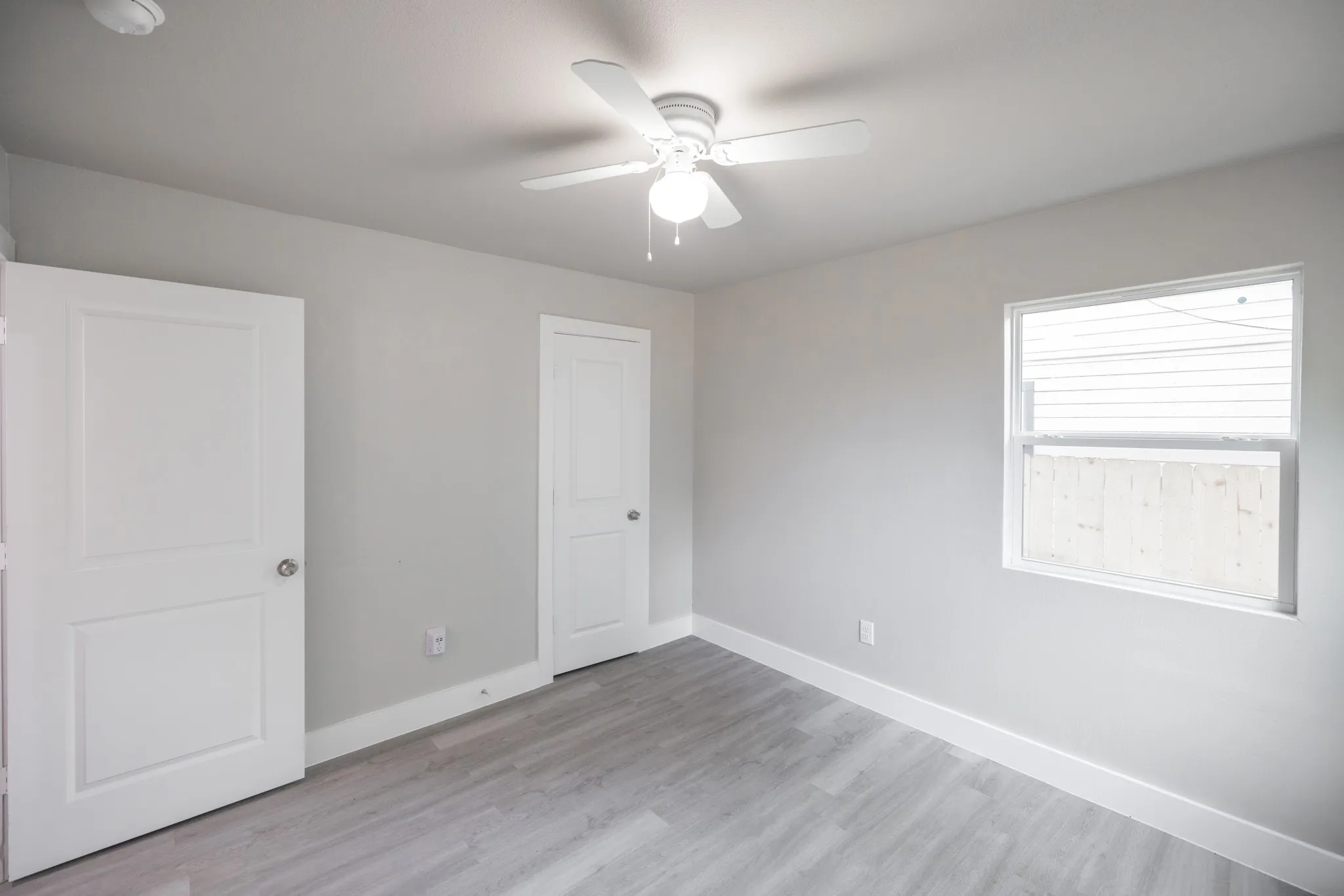 Single Family Residence For Sale in Taylor County , 1434 Lillius Street, Abilene, Texas 79603, 3 Bedroom, 1 Bathroom, Garage spaces, 994 Sqft, built in 1950, mls#21368900, Real Estate Agent in Abilene, Homes For Sale in Taylor county, Homes For Sale in Abilene, Realtor in Abilene Texas, Real Estate Brokerage Independent Realty Texas, Luminita Cordes Realtor