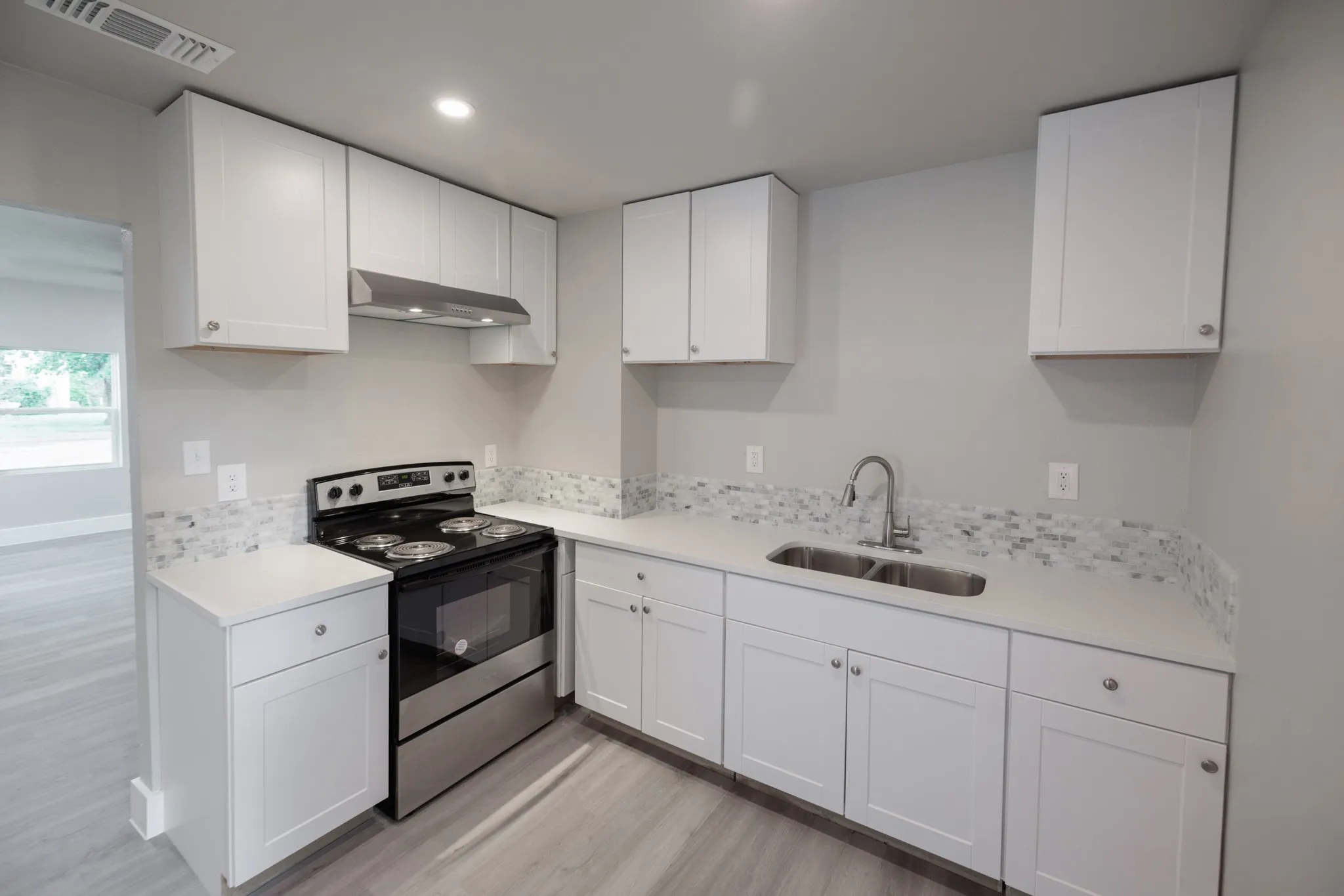 Single Family Residence For Sale in Taylor County , 1434 Lillius Street, Abilene, Texas 79603, 3 Bedroom, 1 Bathroom, Garage spaces, 994 Sqft, built in 1950, mls#21368900, Real Estate Agent in Abilene, Homes For Sale in Taylor county, Homes For Sale in Abilene, Realtor in Abilene Texas, Real Estate Brokerage Independent Realty Texas, Luminita Cordes Realtor