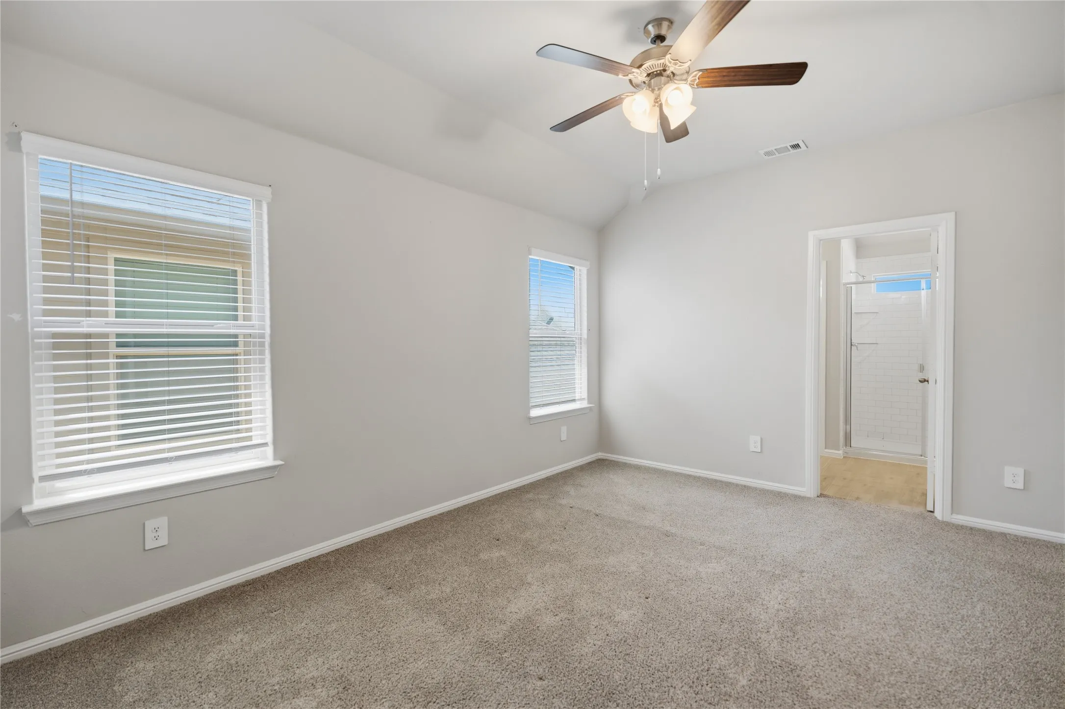 Single Family Residence For Rent in Tarrant County , 4803 Stirring Pathway, Haltom City, Texas 76117, 4 Bedroom, 4 Bathroom, 2 Garage spaces, 1,862 Sqft, built in 2024, mls#21375731, Real Estate Agent in Haltom City, Homes For Rent in Tarrant county, Homes For Rent in Haltom City, Realtor in Haltom City Texas, Real Estate Brokerage Independent Realty Texas, Luminita Cordes Realtor