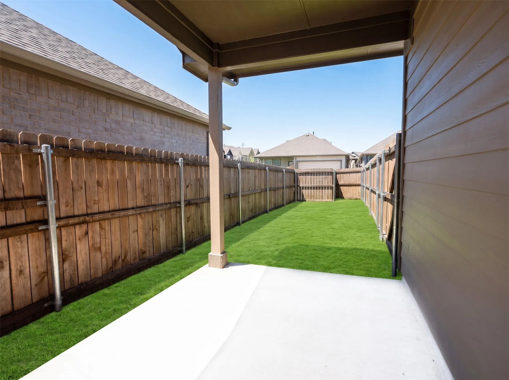Single Family Residence For Rent in Tarrant County , 4803 Stirring Pathway, Haltom City, Texas 76117, 4 Bedroom, 4 Bathroom, 2 Garage spaces, 1,862 Sqft, built in 2024, mls#21375731, Real Estate Agent in Haltom City, Homes For Rent in Tarrant county, Homes For Rent in Haltom City, Realtor in Haltom City Texas, Real Estate Brokerage Independent Realty Texas, Luminita Cordes Realtor