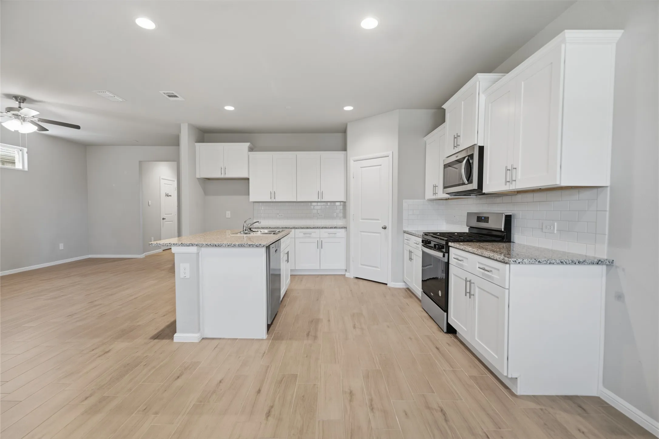 Single Family Residence For Rent in Tarrant County , 4803 Stirring Pathway, Haltom City, Texas 76117, 4 Bedroom, 4 Bathroom, 2 Garage spaces, 1,862 Sqft, built in 2024, mls#21375731, Real Estate Agent in Haltom City, Homes For Rent in Tarrant county, Homes For Rent in Haltom City, Realtor in Haltom City Texas, Real Estate Brokerage Independent Realty Texas, Luminita Cordes Realtor