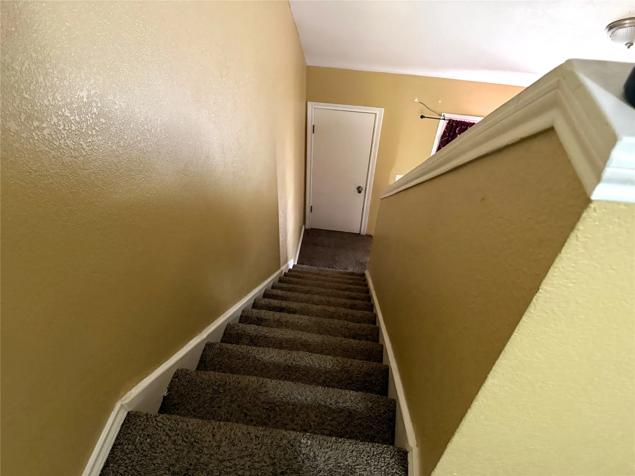 Condominium For Sale in Dallas County , 9825 Walnut Street M 207, Dallas, Texas 75243, 2 Bedroom, 1 Bathroom, Garage spaces, 931 Sqft, built in 1983, mls#21374923, Real Estate Agent in Dallas, Homes For Sale in Dallas county, Homes For Sale in Dallas, Realtor in Dallas Texas, Real Estate Brokerage Independent Realty Texas, Luminita Cordes Realtor