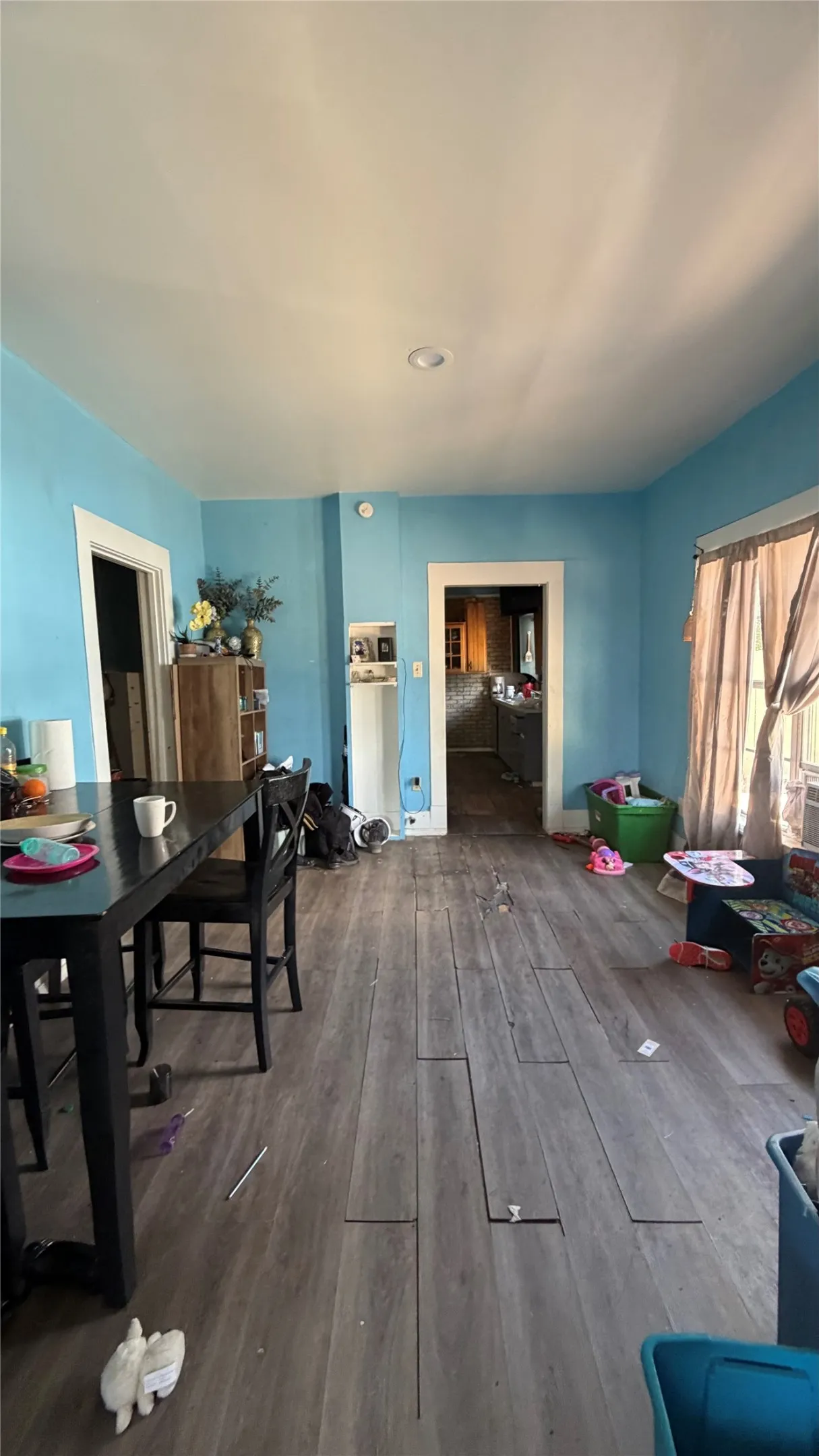Single Family Residence For Sale in Taylor County , 1417 S 9th Street, Abilene, Texas 79602, 4 Bedroom, 1 Bathroom, Garage spaces, 1,344 Sqft, built in 1936, mls#21375911, Real Estate Agent in Abilene, Homes For Sale in Taylor county, Homes For Sale in Abilene, Realtor in Abilene Texas, Real Estate Brokerage Independent Realty Texas, Luminita Cordes Realtor