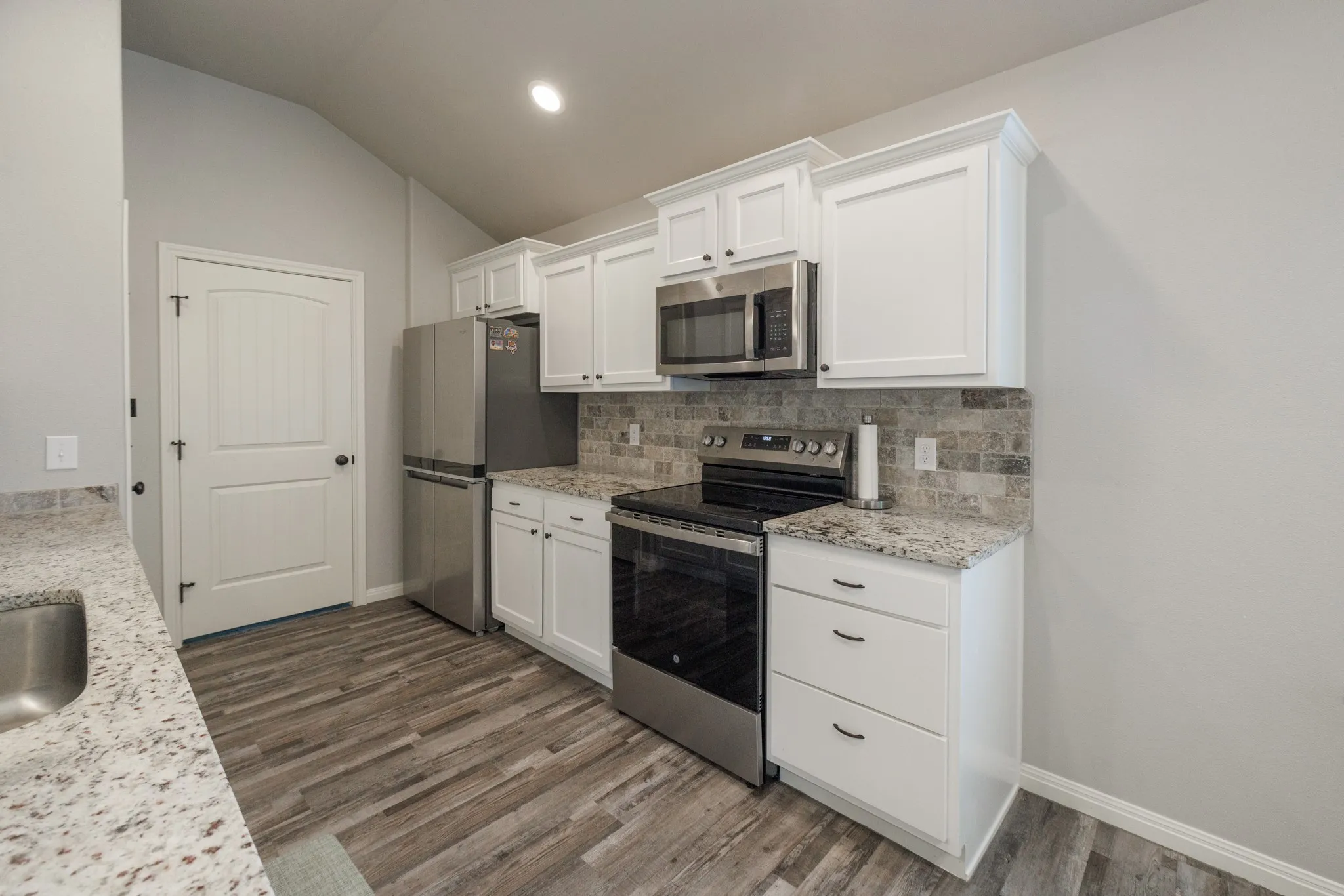Single Family Residence For Rent in Taylor County , 1839 Sweetwater Lane, Abilene, Texas 79602, 3 Bedroom, 2 Bathroom, 2 Garage spaces, 1,257 Sqft, built in 2024, mls#21356306, Real Estate Agent in Abilene, Homes For Rent in Taylor county, Homes For Rent in Abilene, Realtor in Abilene Texas, Real Estate Brokerage Independent Realty Texas, Luminita Cordes Realtor