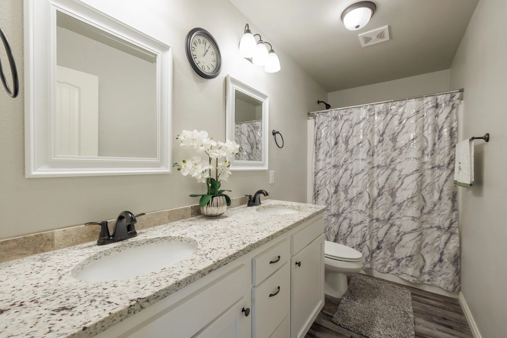 Single Family Residence For Rent in Taylor County , 1839 Sweetwater Lane, Abilene, Texas 79602, 3 Bedroom, 2 Bathroom, 2 Garage spaces, 1,257 Sqft, built in 2024, mls#21356306, Real Estate Agent in Abilene, Homes For Rent in Taylor county, Homes For Rent in Abilene, Realtor in Abilene Texas, Real Estate Brokerage Independent Realty Texas, Luminita Cordes Realtor