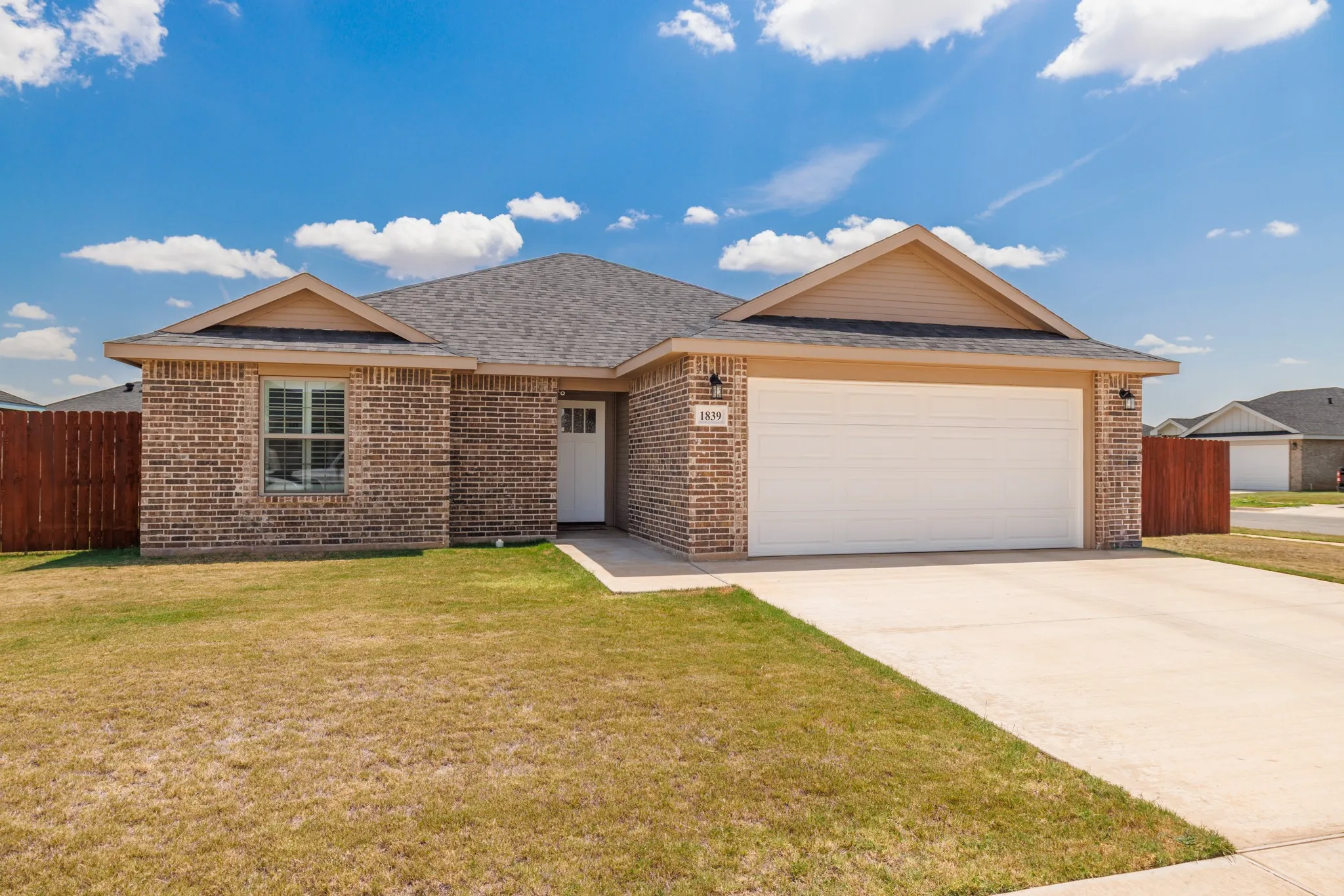 Single Family Residence For Rent in Taylor County , 1839 Sweetwater Lane, Abilene, Texas 79602, 3 Bedroom, 2 Bathroom, 2 Garage spaces, 1,257 Sqft, built in 2024, mls#21356306, Real Estate Agent in Abilene, Homes For Rent in Taylor county, Homes For Rent in Abilene, Realtor in Abilene Texas, Real Estate Brokerage Independent Realty Texas, Luminita Cordes Realtor