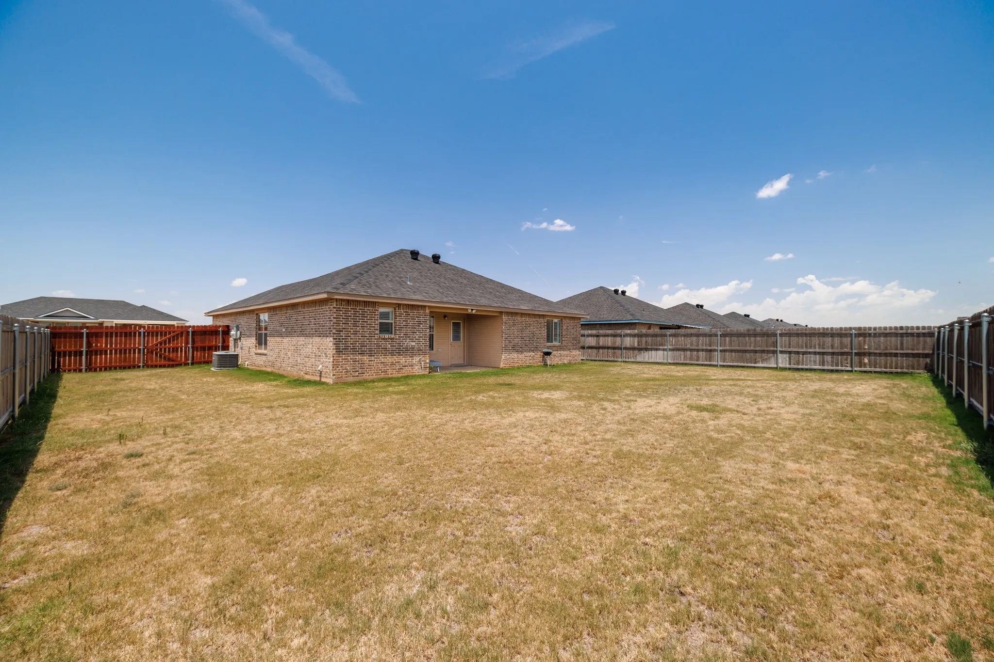 Single Family Residence For Rent in Taylor County , 1839 Sweetwater Lane, Abilene, Texas 79602, 3 Bedroom, 2 Bathroom, 2 Garage spaces, 1,257 Sqft, built in 2024, mls#21356306, Real Estate Agent in Abilene, Homes For Rent in Taylor county, Homes For Rent in Abilene, Realtor in Abilene Texas, Real Estate Brokerage Independent Realty Texas, Luminita Cordes Realtor