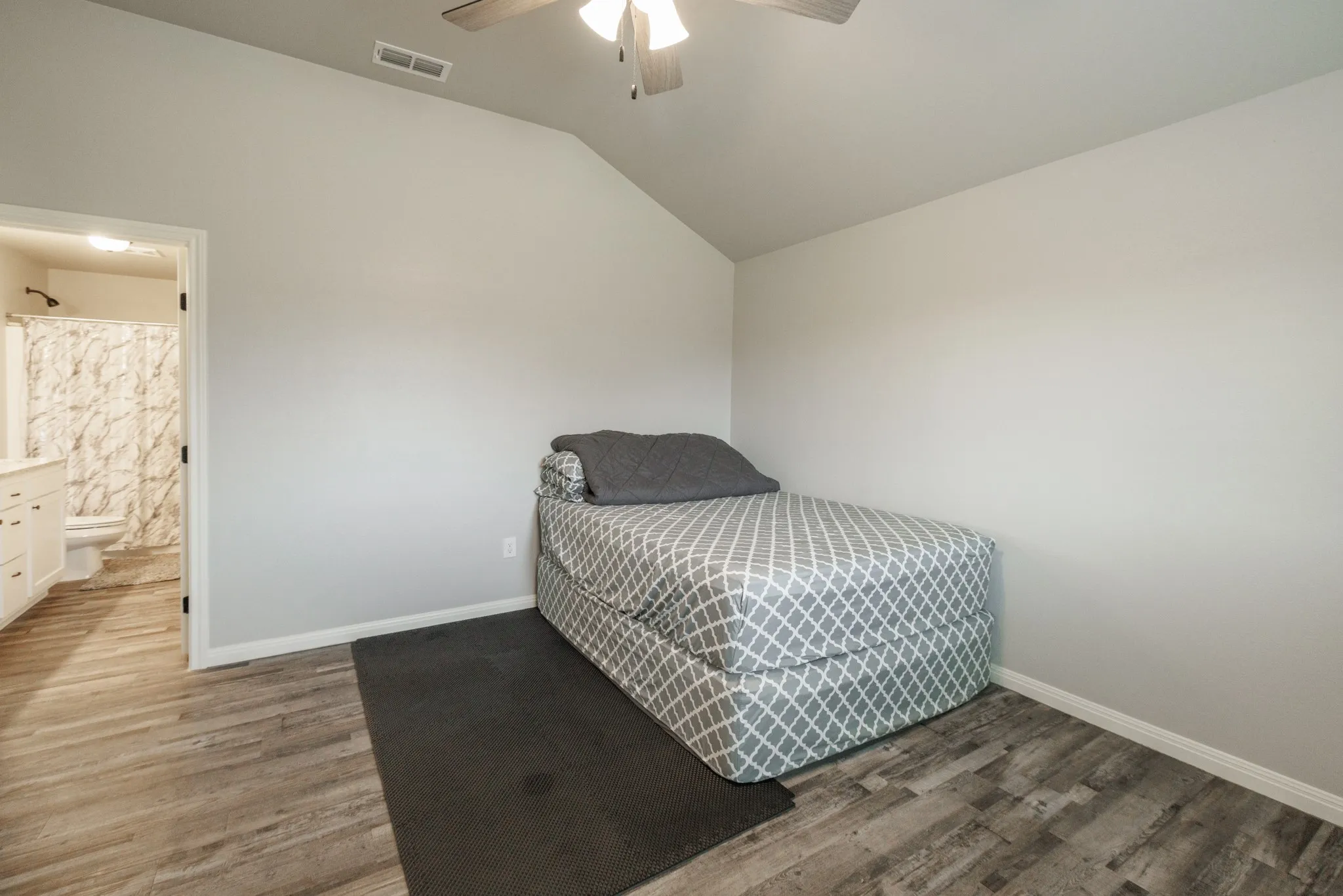 Single Family Residence For Rent in Taylor County , 1839 Sweetwater Lane, Abilene, Texas 79602, 3 Bedroom, 2 Bathroom, 2 Garage spaces, 1,257 Sqft, built in 2024, mls#21356306, Real Estate Agent in Abilene, Homes For Rent in Taylor county, Homes For Rent in Abilene, Realtor in Abilene Texas, Real Estate Brokerage Independent Realty Texas, Luminita Cordes Realtor