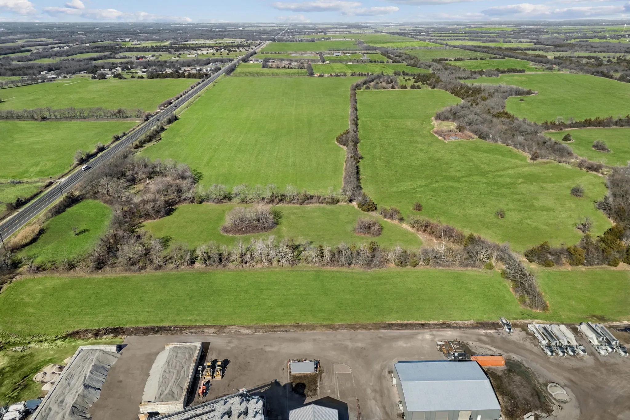 Unimproved Land For Sale in Grayson County , TBD State Hwy 160, Whitewright, Texas 75491, 0, 0, Garage spaces, 0 Sqft, built in 0, mls#21375404, Real Estate Agent in Whitewright, Homes For Sale in Grayson county, Homes For Sale in Whitewright, Realtor in Whitewright Texas, Real Estate Brokerage Independent Realty Texas, Luminita Cordes Realtor
