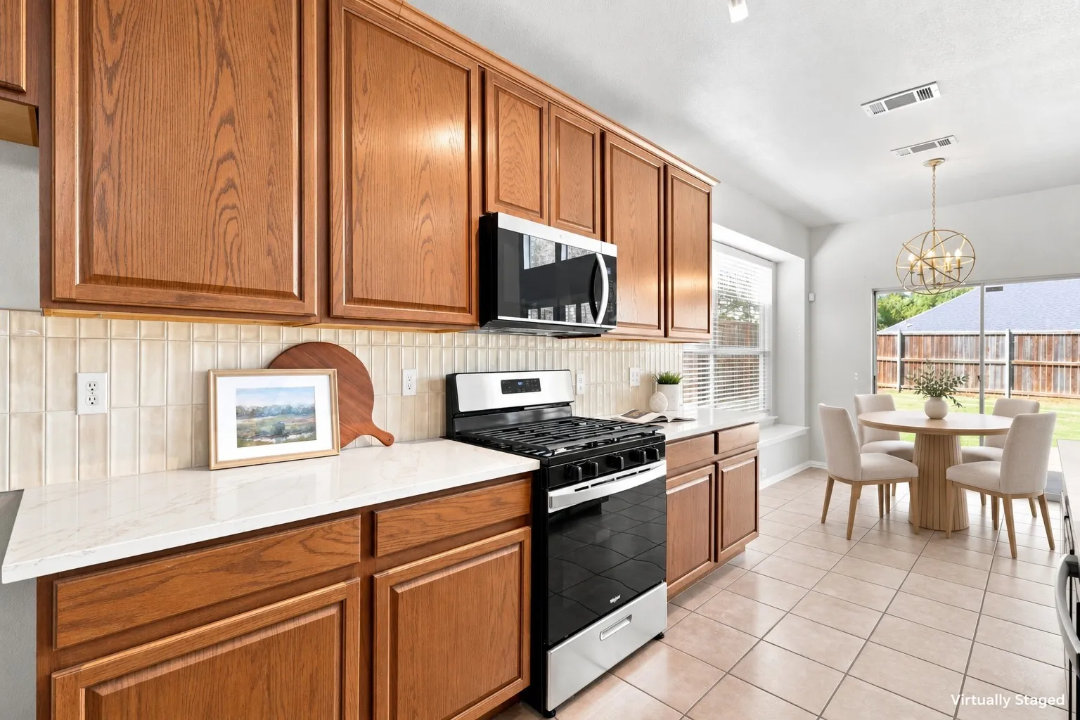 Single Family Residence For Sale in Collin County , 5416 Ridgepass Lane, Mc Kinney, Texas 75071, 4 Bedroom, 4 Bathroom, 3 Garage spaces, 3,003 Sqft, built in 2006, mls#21376578, Real Estate Agent in Mc Kinney, Homes For Sale in Collin county, Homes For Sale in Mc Kinney, Realtor in Mc Kinney Texas, Real Estate Brokerage Independent Realty Texas, Luminita Cordes Realtor