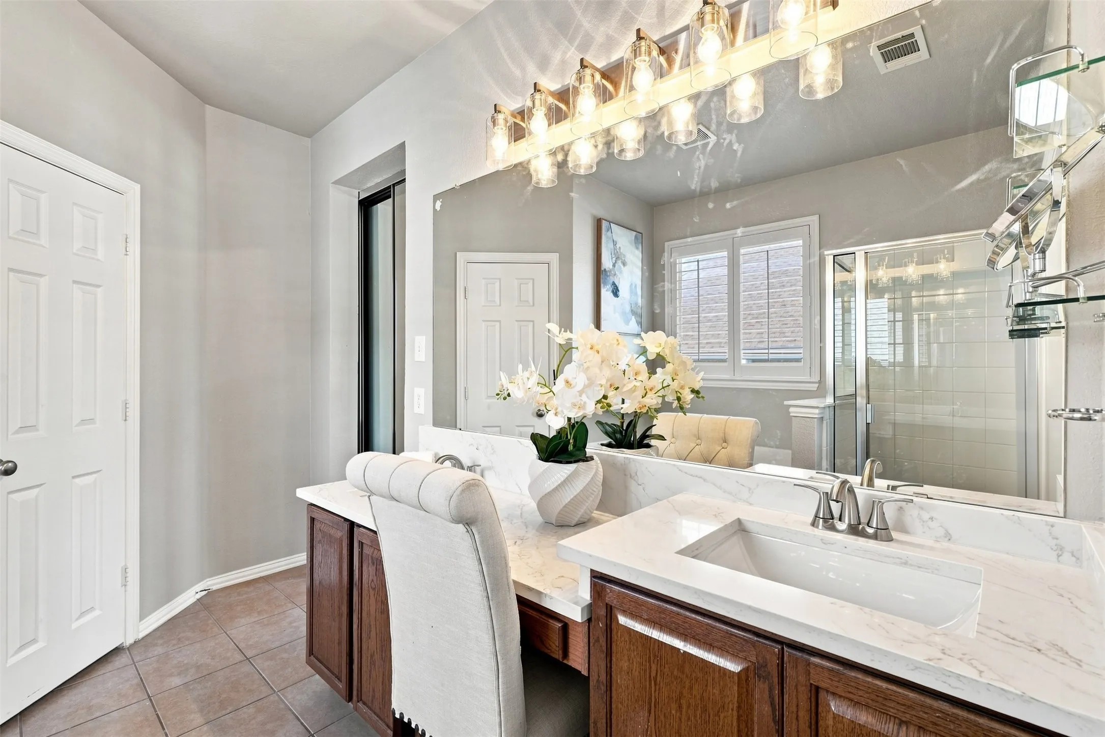 Single Family Residence For Sale in Collin County , 5416 Ridgepass Lane, Mc Kinney, Texas 75071, 4 Bedroom, 4 Bathroom, 3 Garage spaces, 3,003 Sqft, built in 2006, mls#21376578, Real Estate Agent in Mc Kinney, Homes For Sale in Collin county, Homes For Sale in Mc Kinney, Realtor in Mc Kinney Texas, Real Estate Brokerage Independent Realty Texas, Luminita Cordes Realtor
